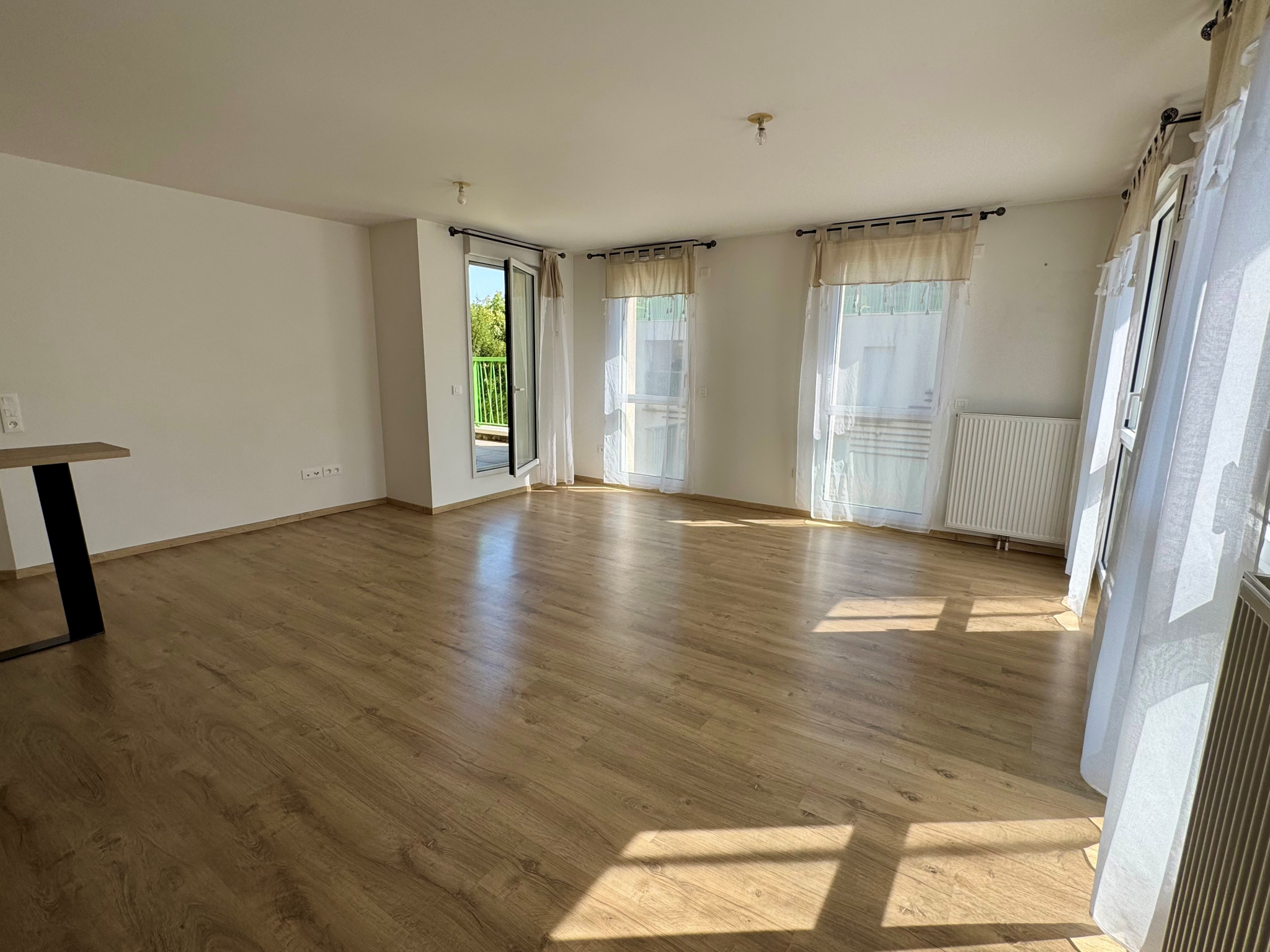 Immo80 – L'immobilier à Amiens et dans la Somme-Amiens SUD – T3 71m2 – 2 Chambres – Terrasse – Stationnement privée