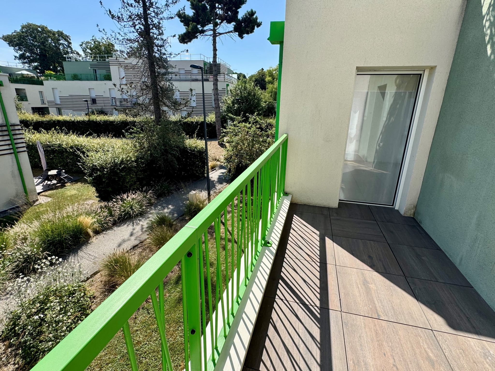 Immo80 – L'immobilier à Amiens et dans la Somme-Amiens SUD – T3 71m2 – 2 Chambres – Terrasse – Stationnement privée