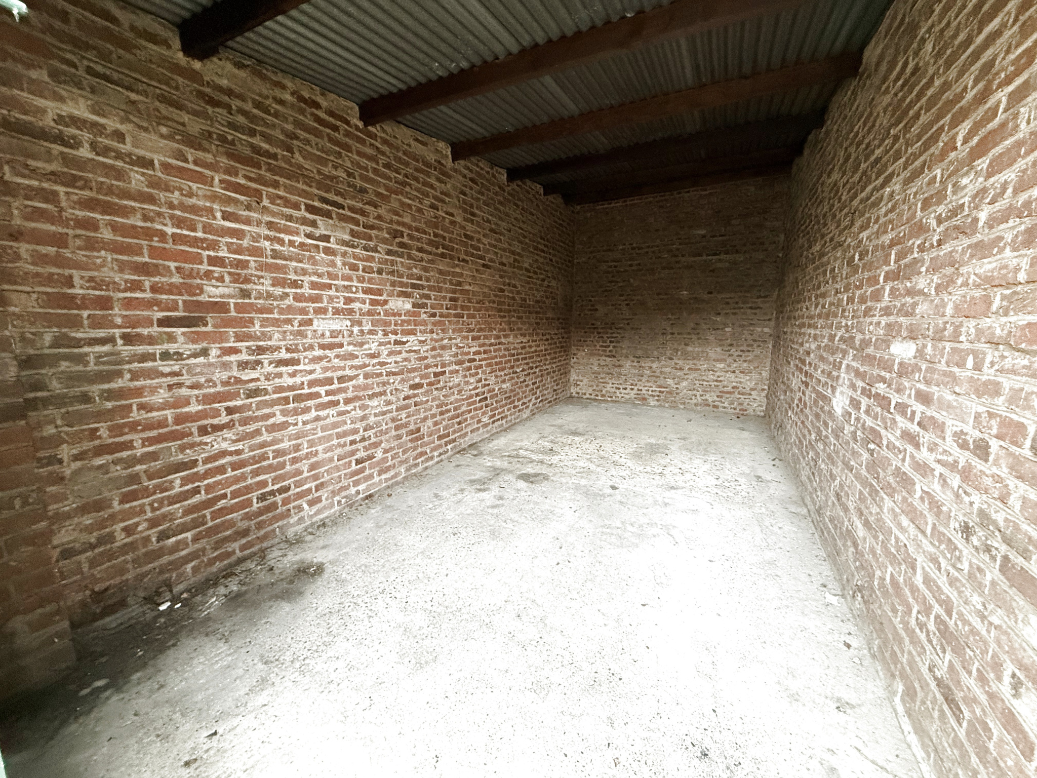 Immo80 – L'immobilier à Amiens et dans la Somme-GRAND GARAGE SAINT ACHEUL AMIENS