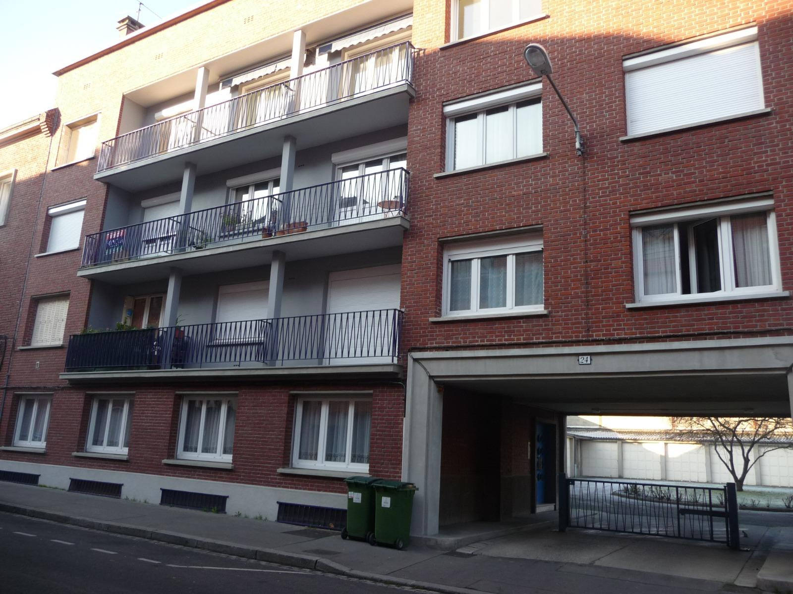 Immo80 – L'immobilier à Amiens et dans la Somme-TYPE 3 CENTRE VILLE AVEC BALCON ET GARAGE AMIENS
