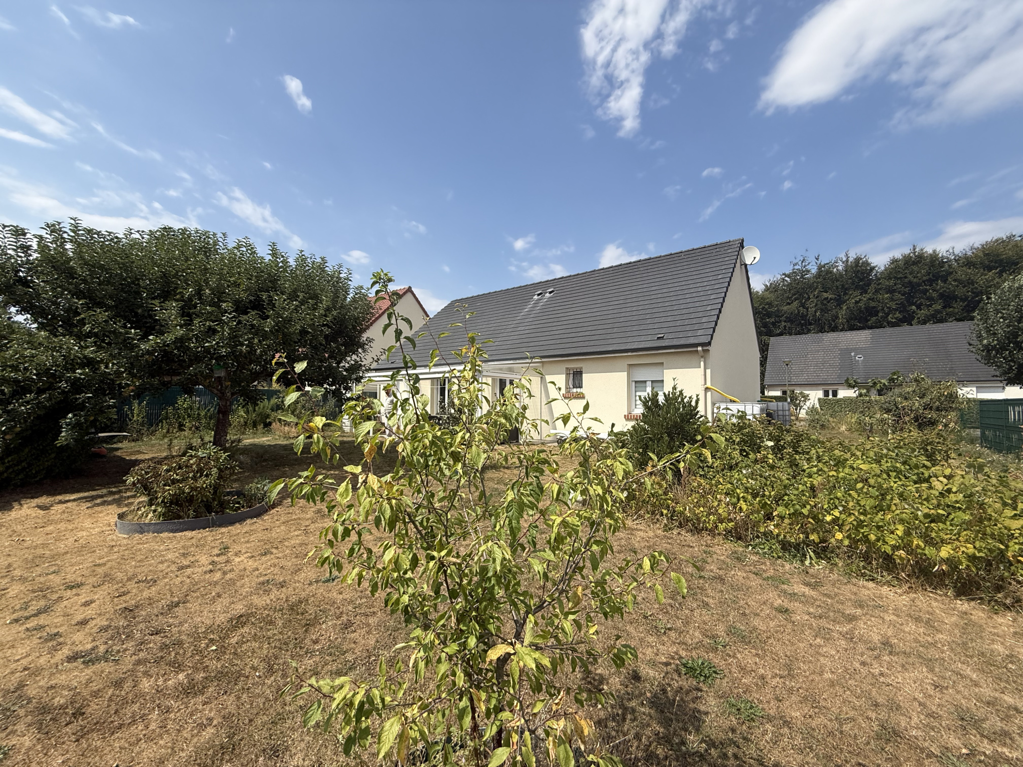 Immo80 – L'immobilier à Amiens et dans la Somme-PAVILLON RECENT T4 DE PLAIN-PIED 90 m2-JARDIN-GARAGE