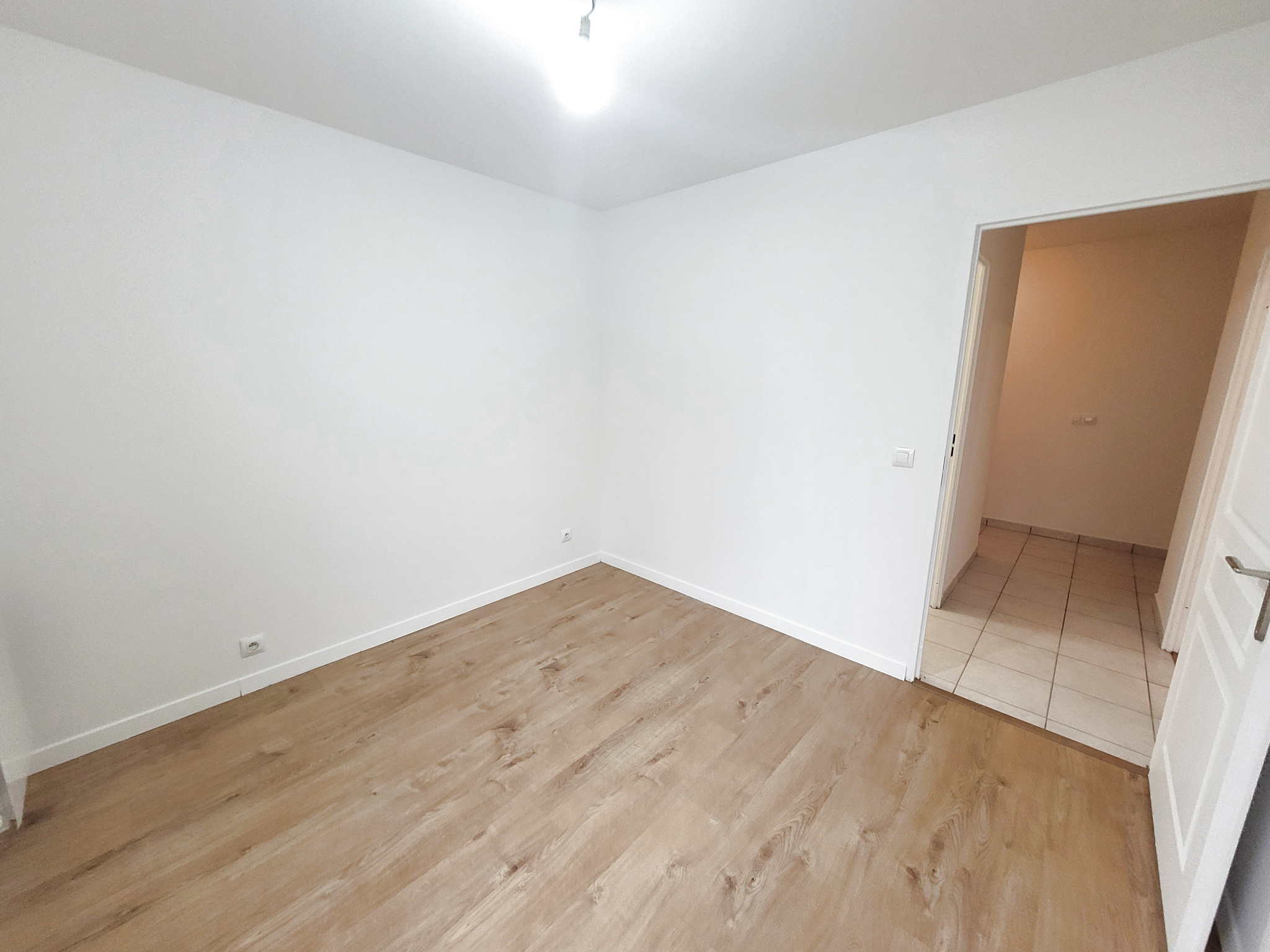 Immo80 – L'immobilier à Amiens et dans la Somme-T3 AVEC TERRASSE ET GARAGE AMIENS