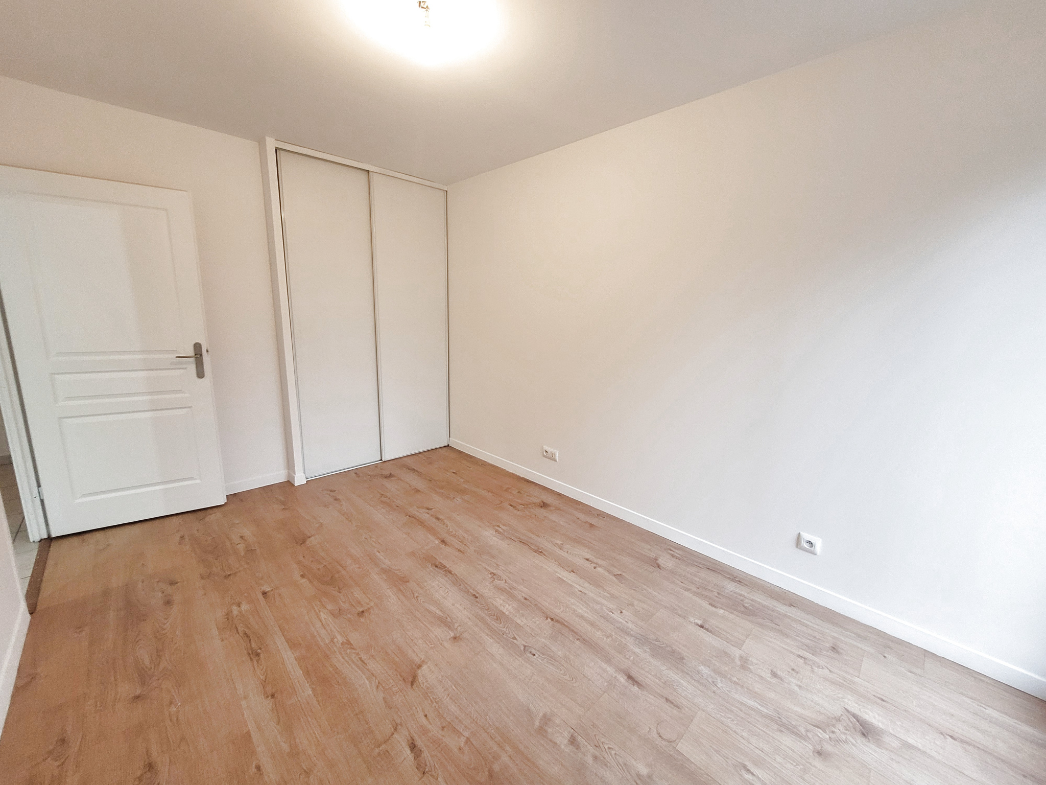 Immo80 – L'immobilier à Amiens et dans la Somme-T3 AVEC TERRASSE ET GARAGE AMIENS