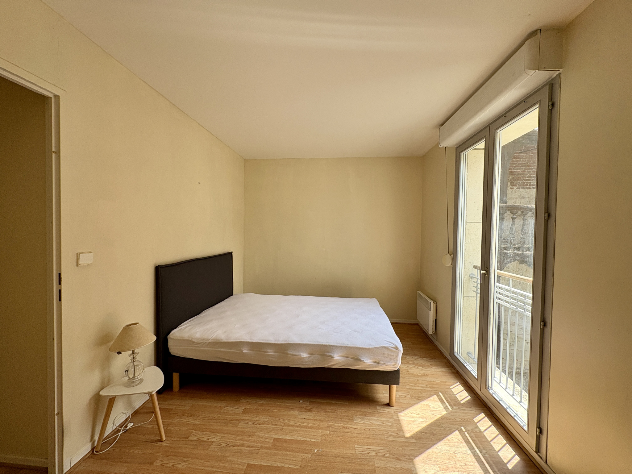 Immo80 – L'immobilier à Amiens et dans la Somme-Place de la Cathédrale T2