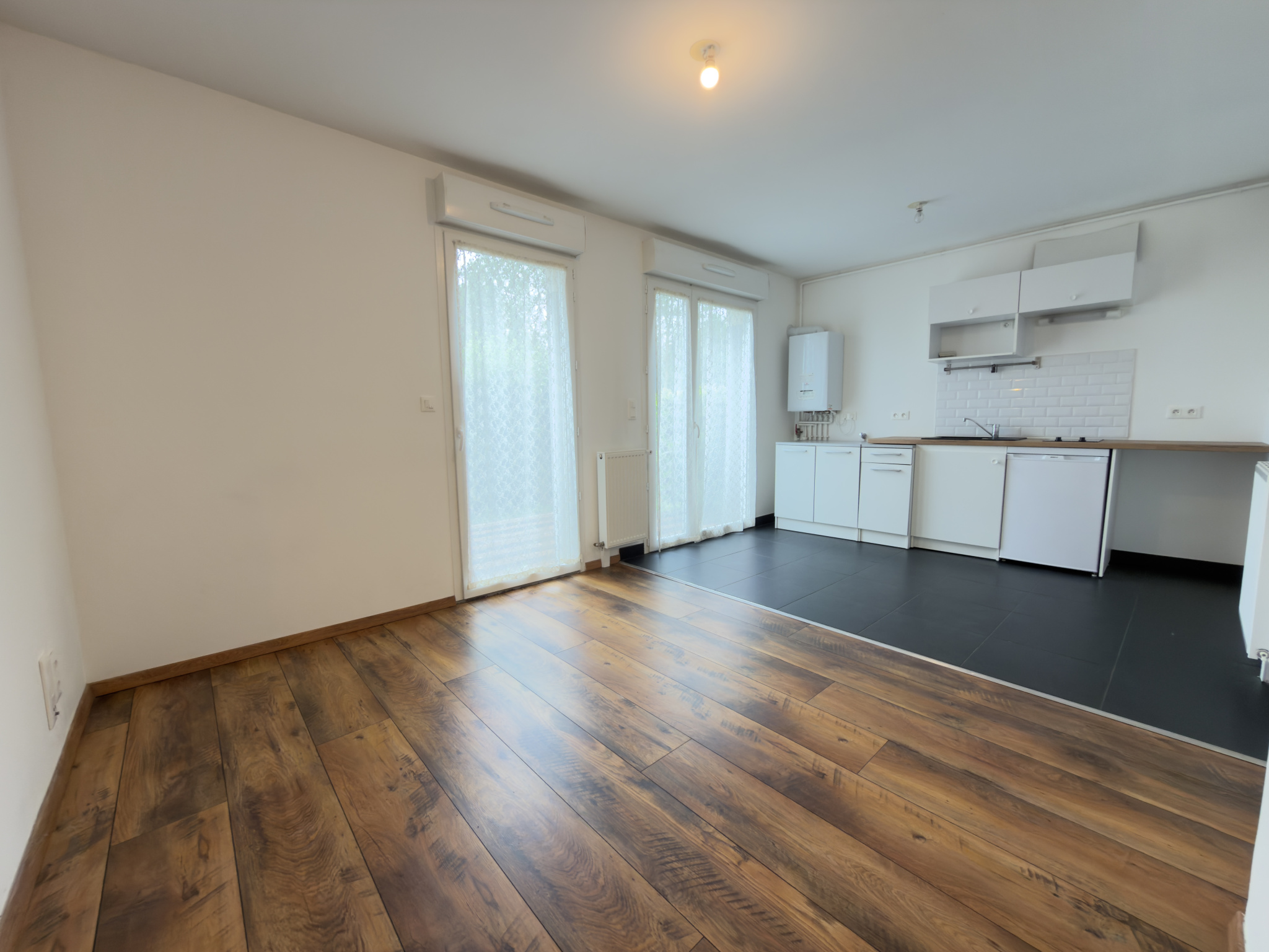 Immo80 – L'immobilier à Amiens et dans la Somme-STUDIO AVEC TERRASSE ET PARKING AMIENS