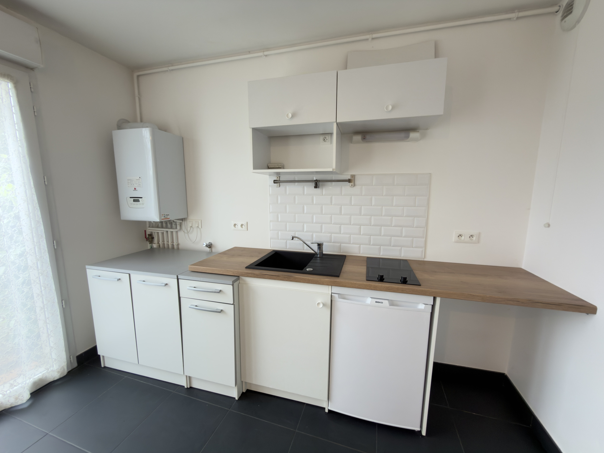Immo80 – L'immobilier à Amiens et dans la Somme-STUDIO AVEC TERRASSE ET PARKING AMIENS