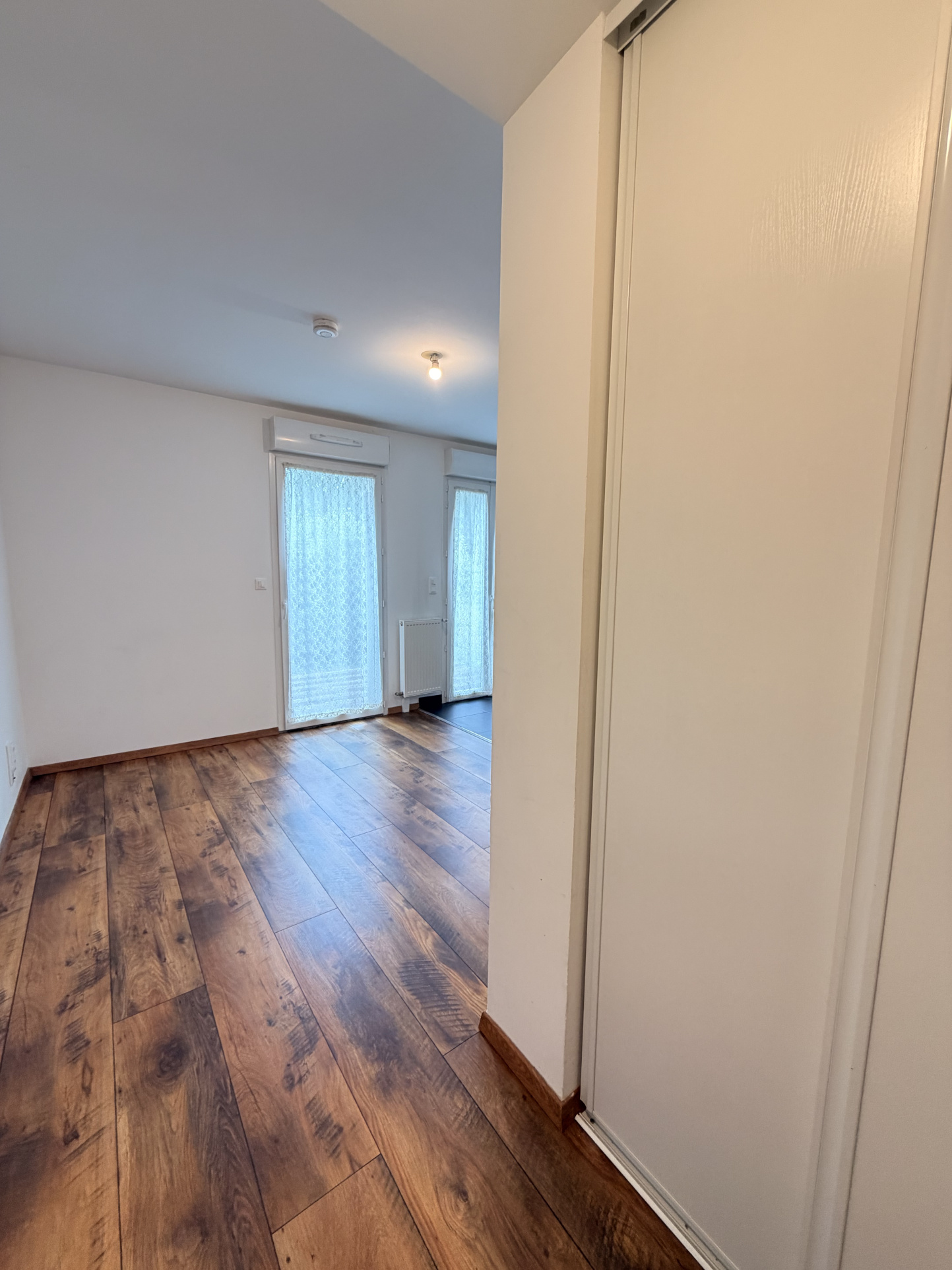 Immo80 – L'immobilier à Amiens et dans la Somme-STUDIO AVEC TERRASSE ET PARKING AMIENS