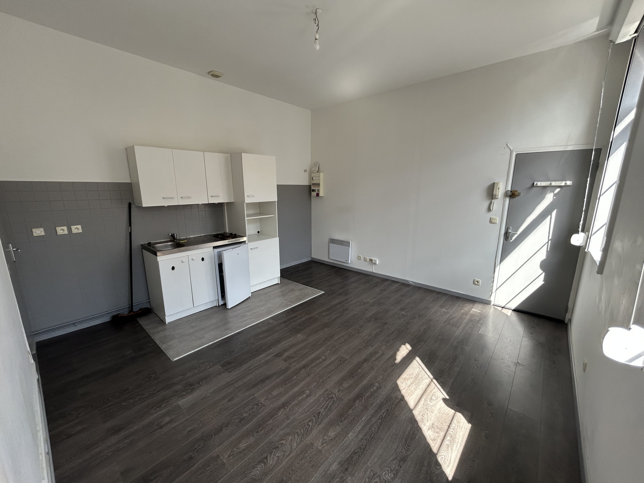 Immo80 – L'immobilier à Amiens et dans la Somme-APPARTEMENT TYPE 2 HENRIVILLE