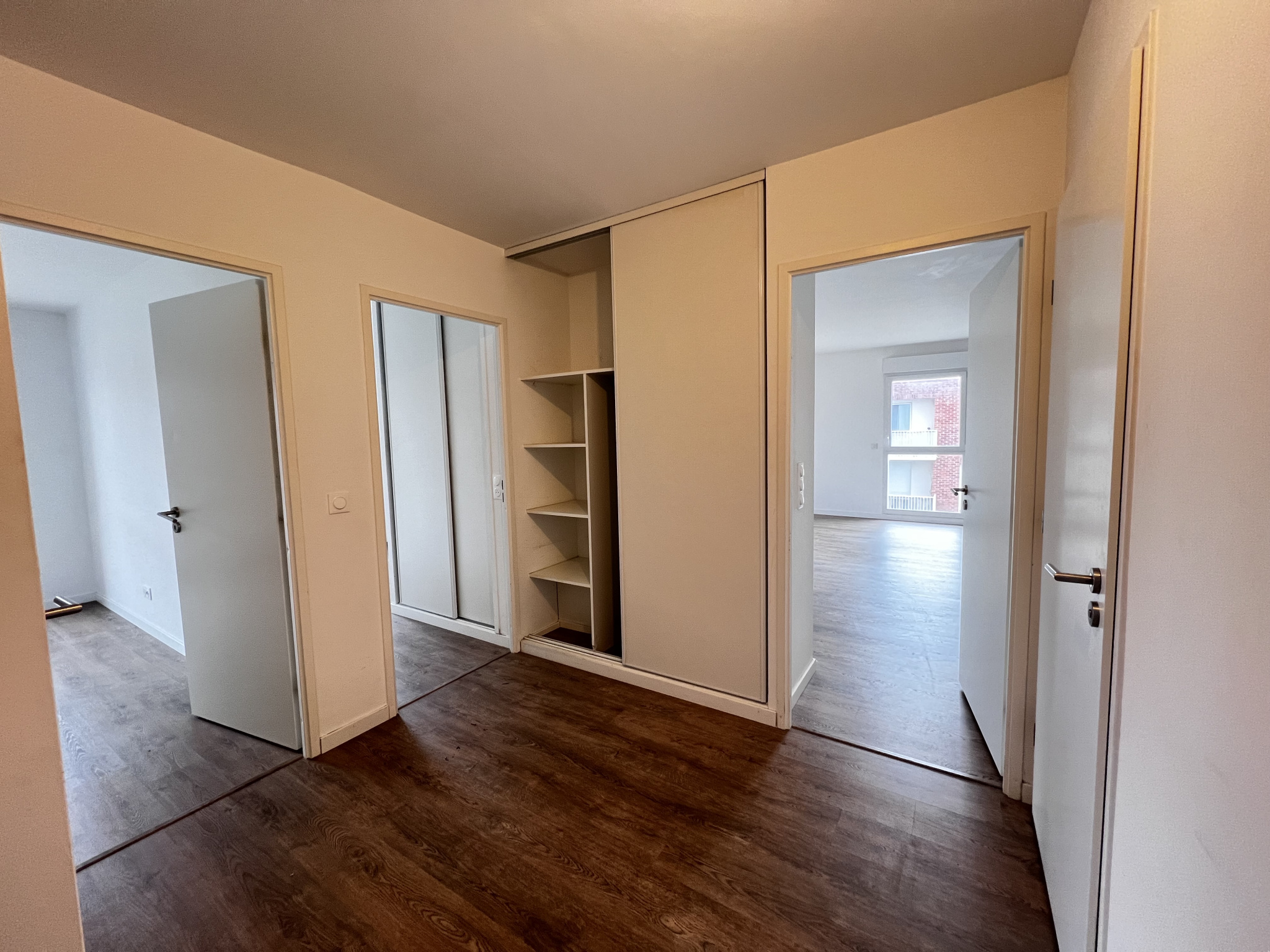 Immo80 – L'immobilier à Amiens et dans la Somme-T3 68M2 AMIENS SUD – PARKING + BALCON