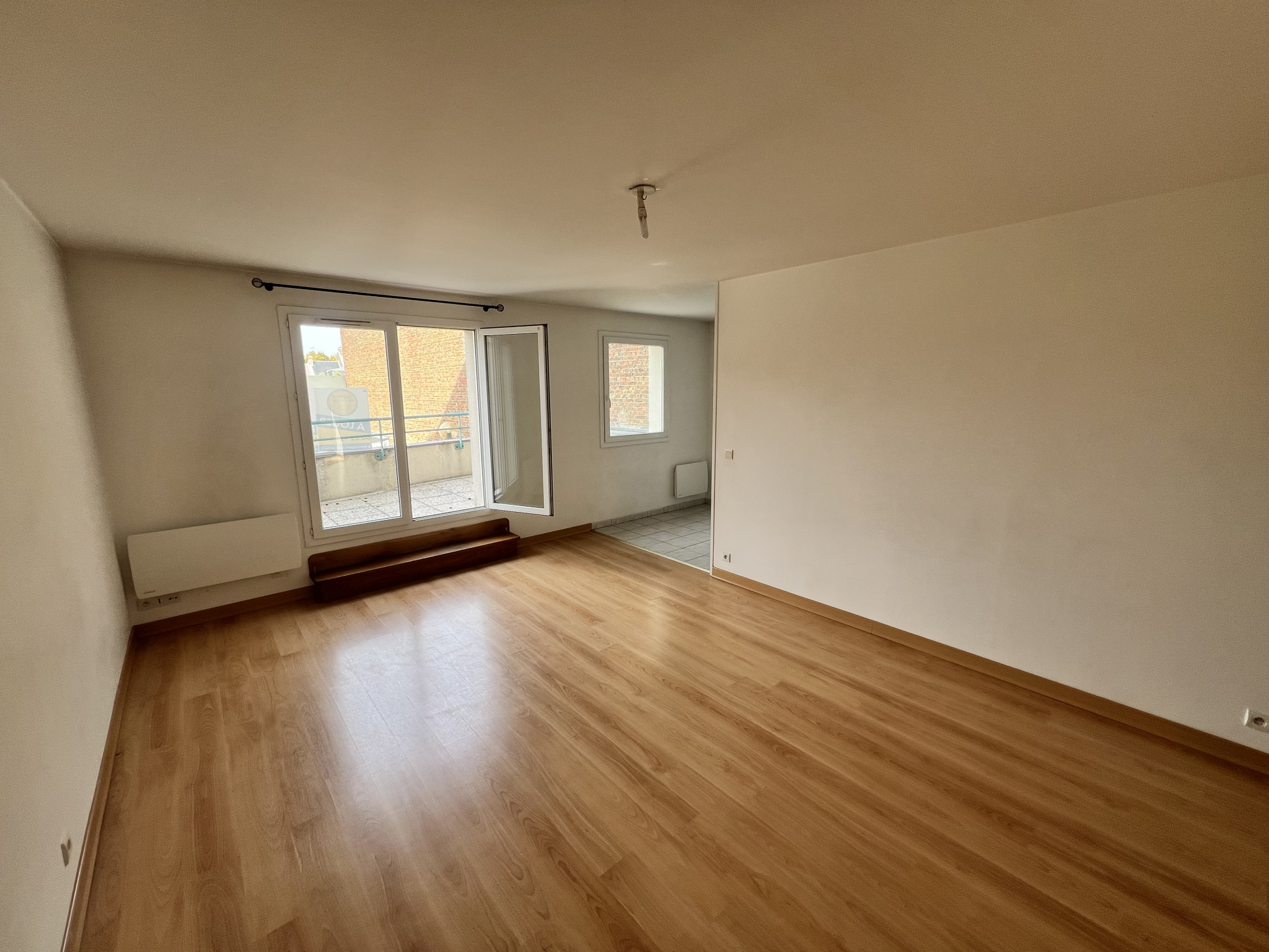 Immo80 – L'immobilier à Amiens et dans la Somme-T3 de 65m2 – Terrasse + parking – ST ACHEUL