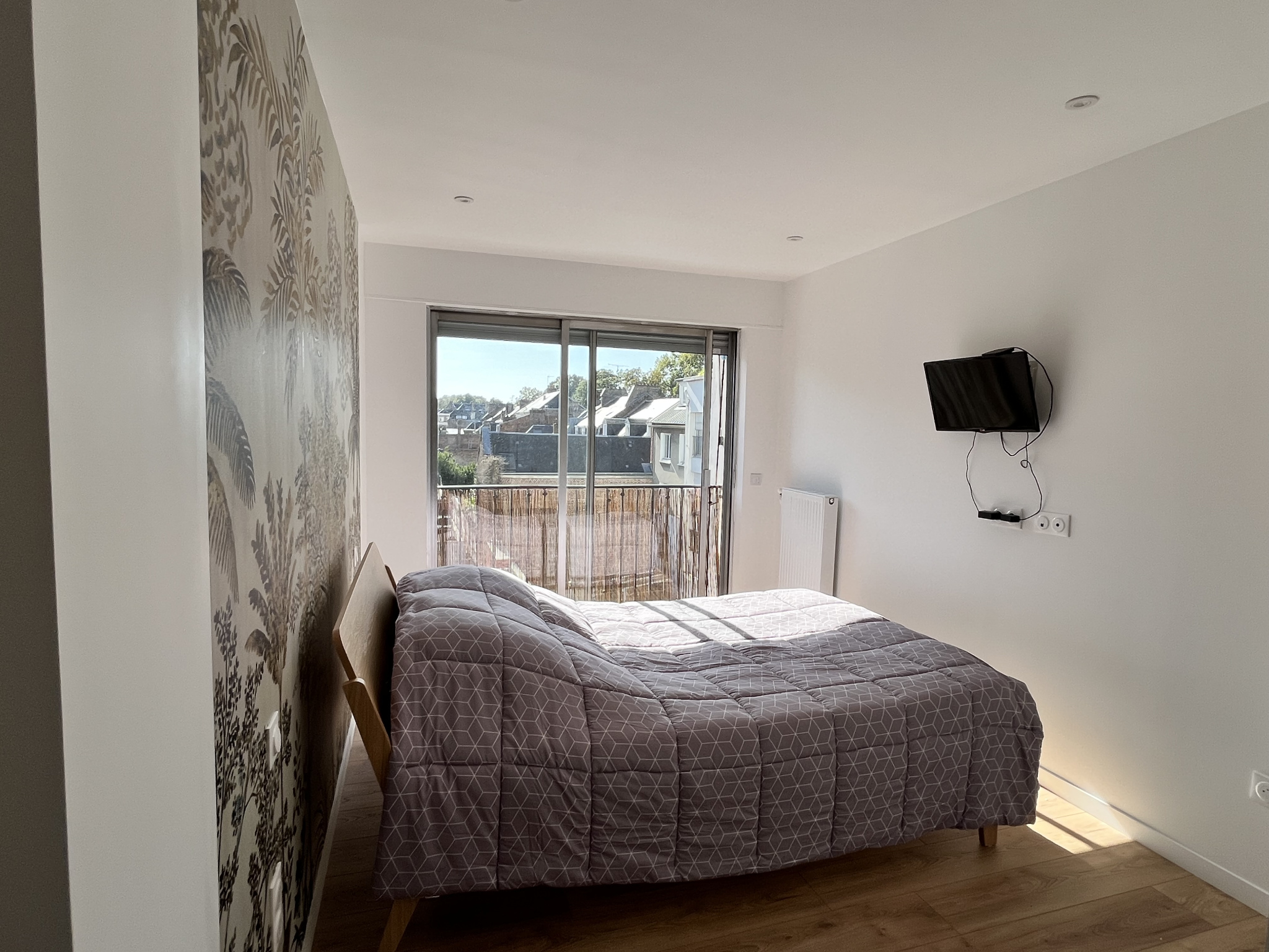 Immo80 – L'immobilier à Amiens et dans la Somme-Centre ville Amiens – Grand T4 vue Cathédrale