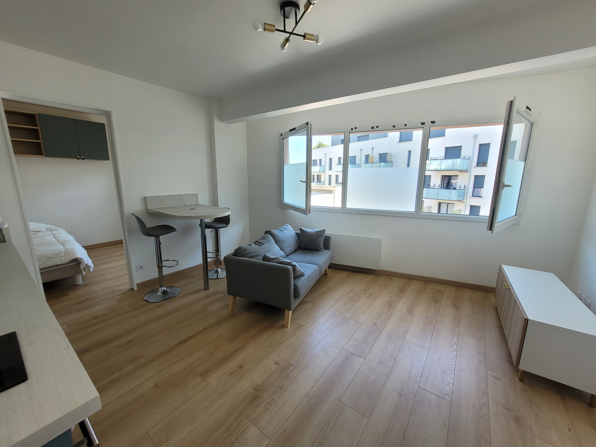 Immo80 – L'immobilier à Amiens et dans la Somme-T2 MEUBLÉ AVEC PARKING AMIENS