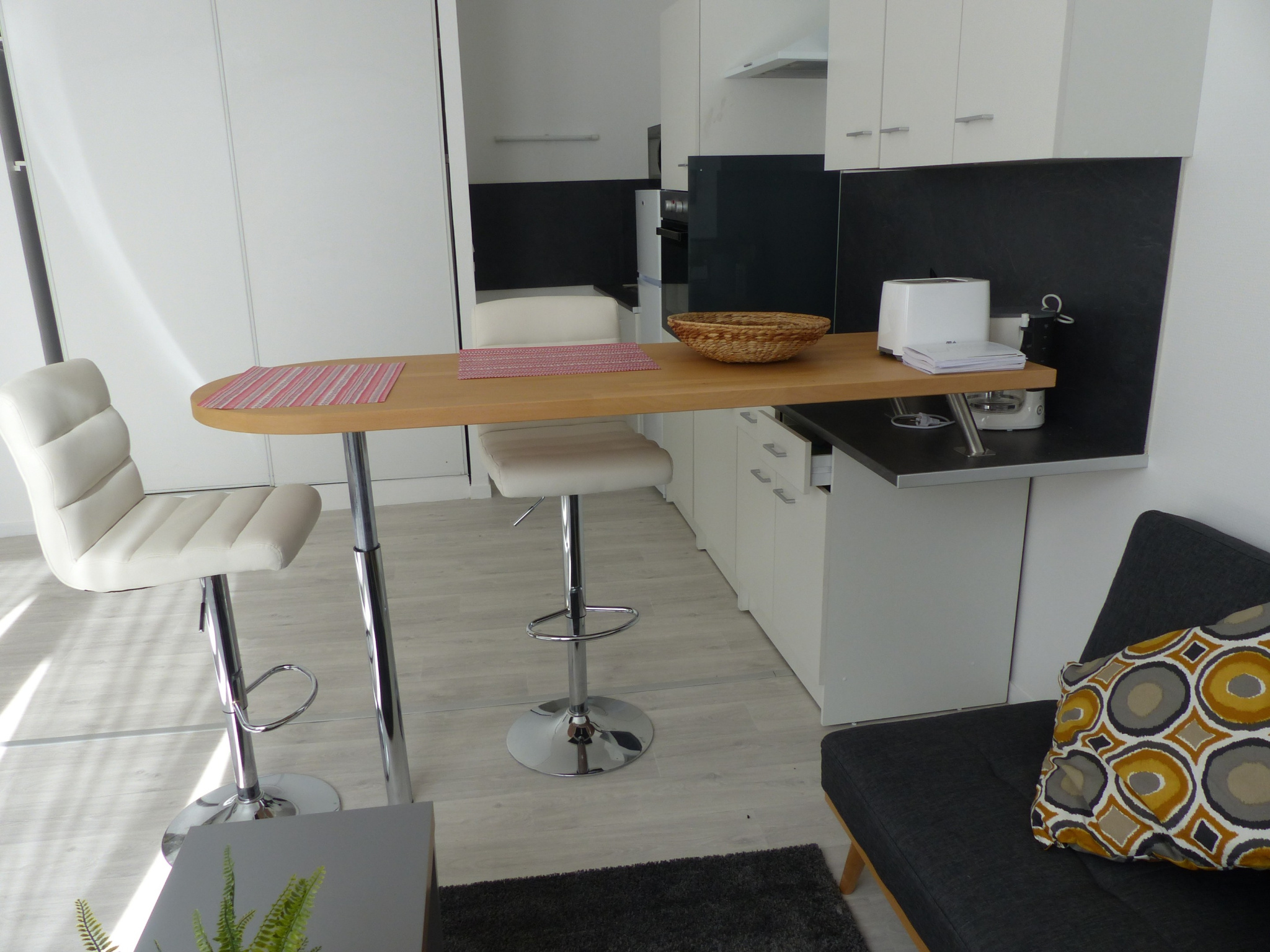 Immo80 – L'immobilier à Amiens et dans la Somme-BEAU TYPE 2 MEUBLE CENTRE VILLE – AMIENS