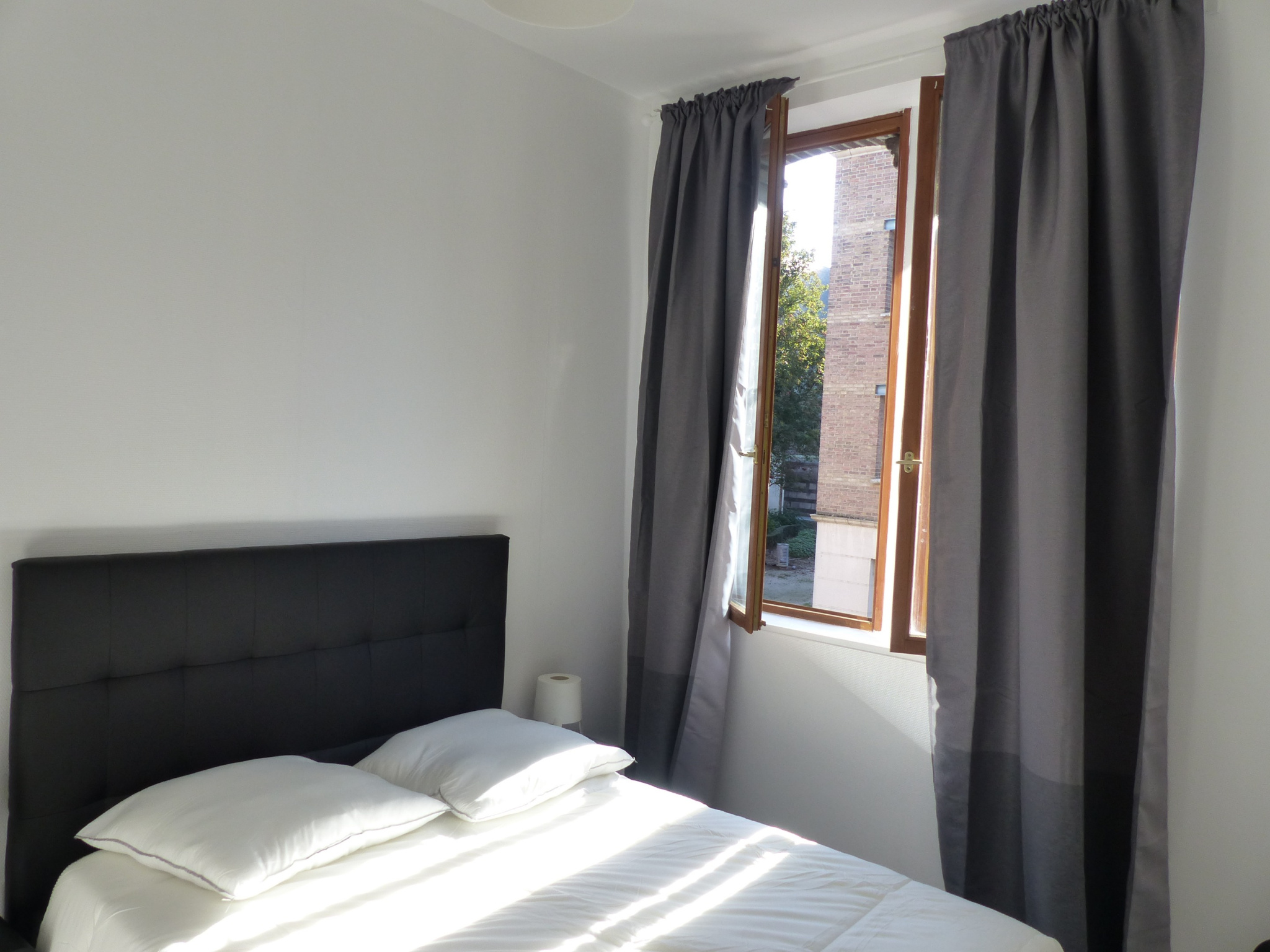 Immo80 – L'immobilier à Amiens et dans la Somme-BEAU TYPE 2 MEUBLE CENTRE VILLE – AMIENS