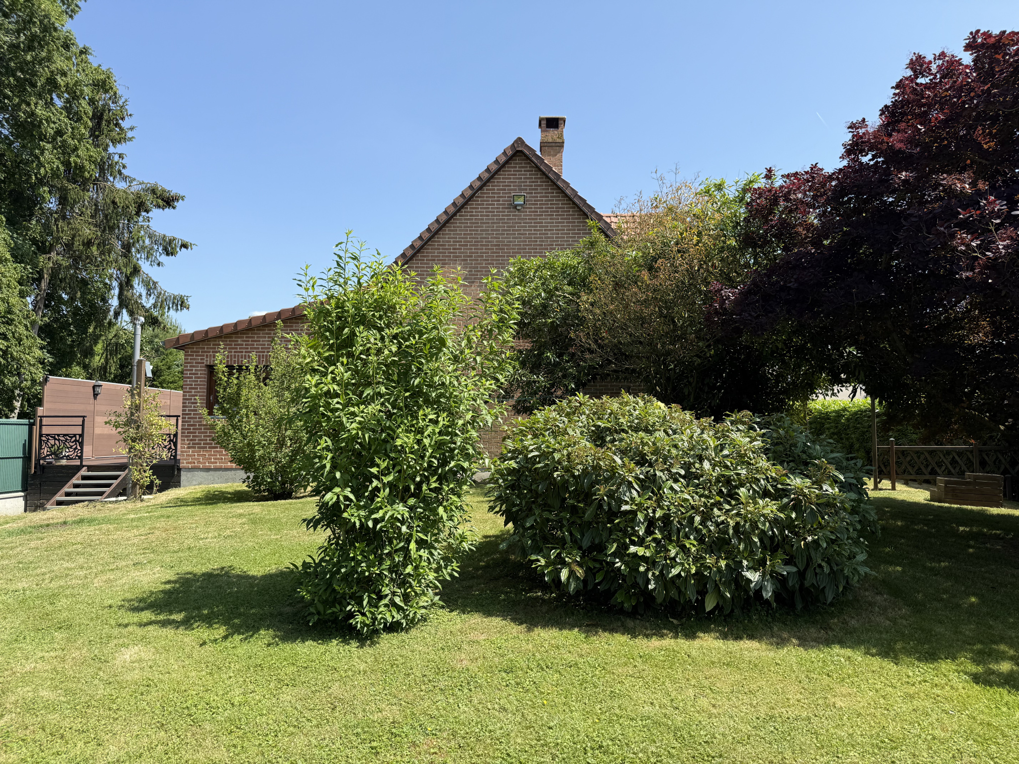 Immo80 – L'immobilier à Amiens et dans la Somme-PAVILLON T7 150 m2 -GARAGES-JARDIN 1250 M2 SUD PROCHE CHU