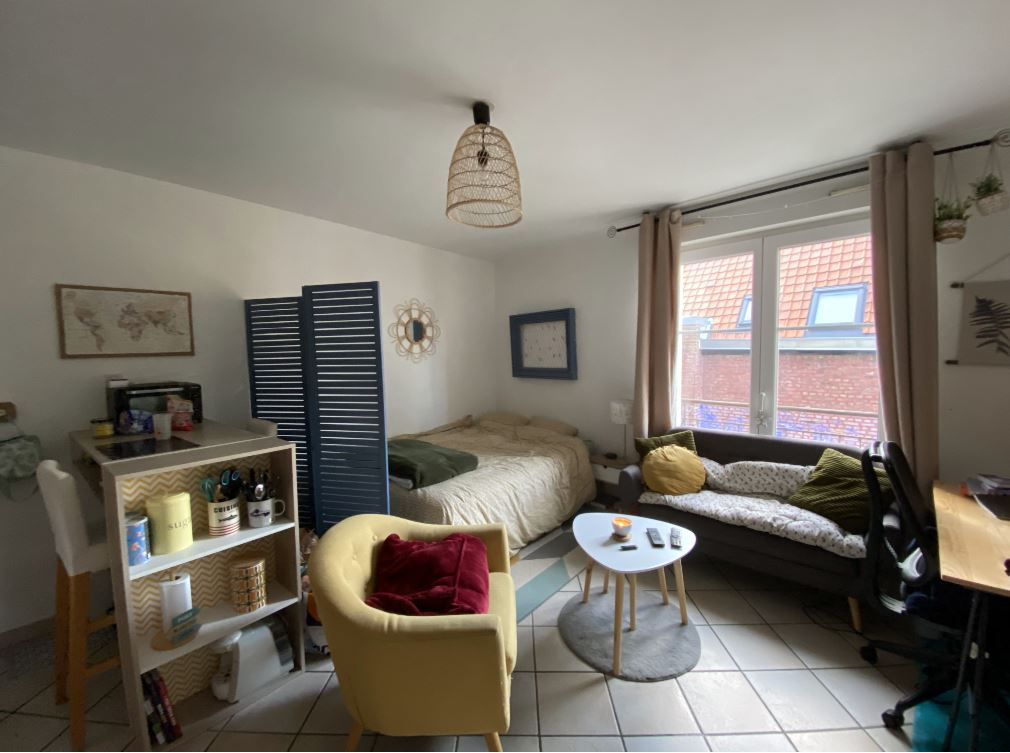 Immo80 – L'immobilier à Amiens et dans la Somme-STUDIO AVEC PARKING CENTRE VILLE AMIENS