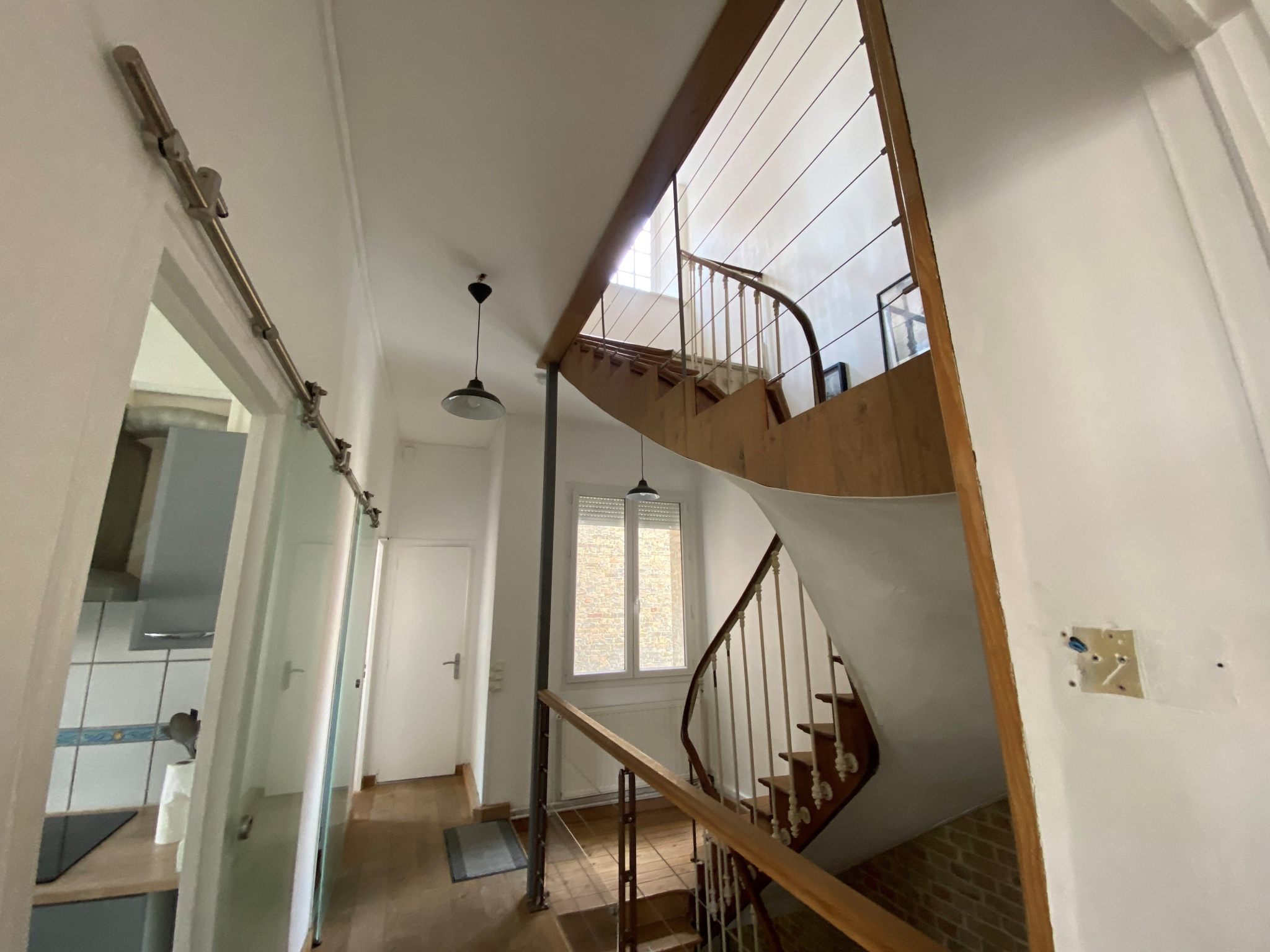 Immo80 – L'immobilier à Amiens et dans la Somme-Appartement T4 meublé  112m2 bas Henriville
