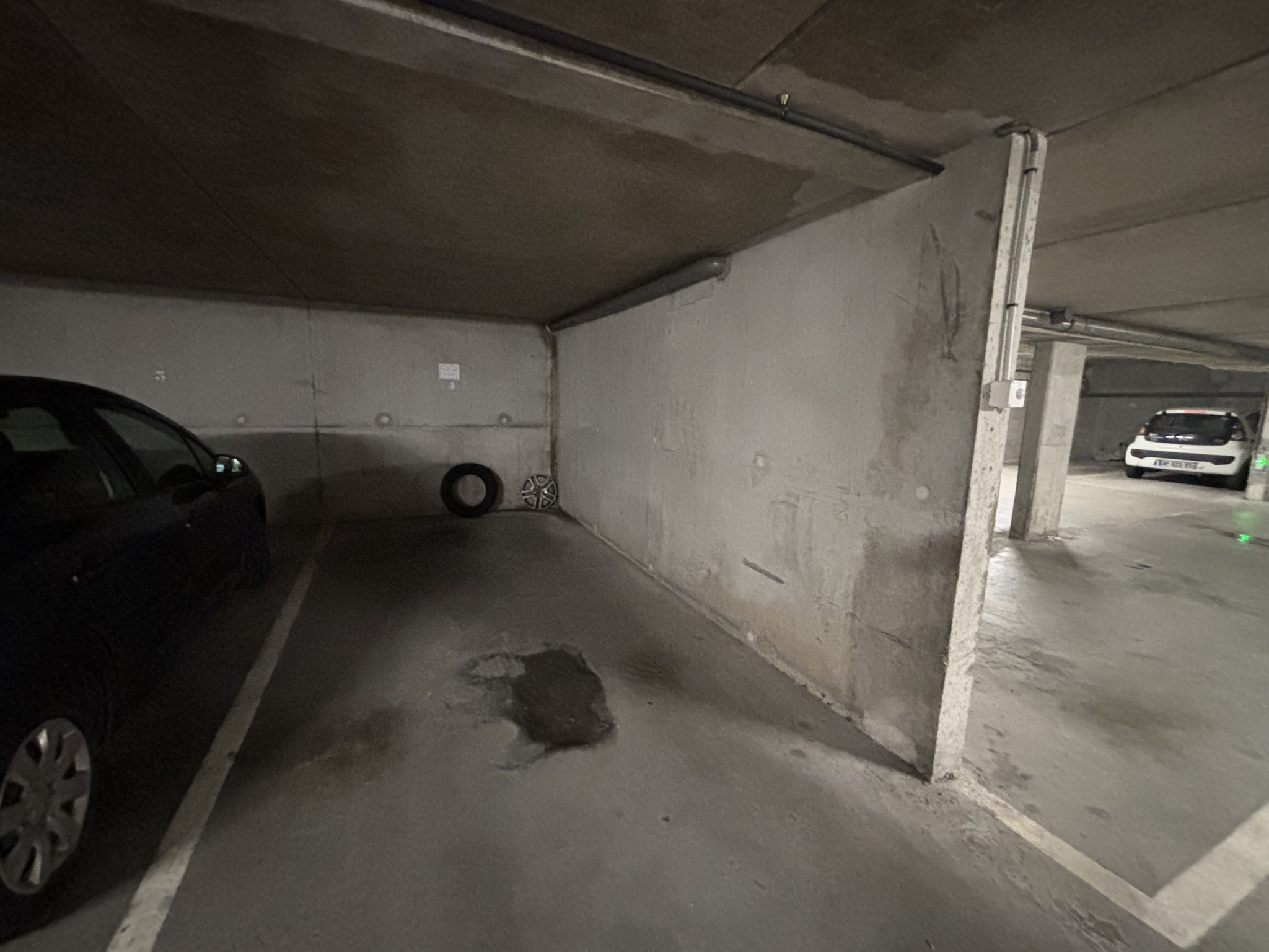 Immo80 – L'immobilier à Amiens et dans la Somme-PARKING EN SOUS-SOL A LOUER AMIENS