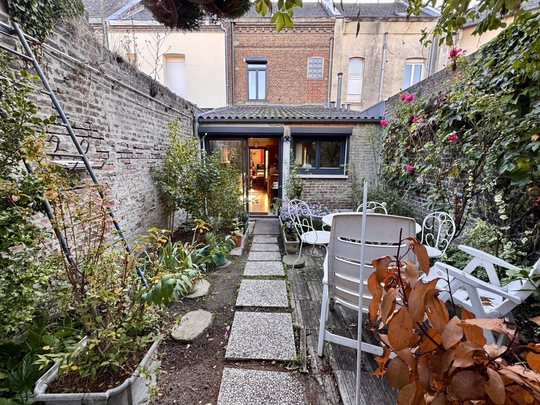 Immo80 – L'immobilier à Amiens et dans la Somme-Saint-Pierre – Amiénoise 106m2 3 chbs – jardin & garage