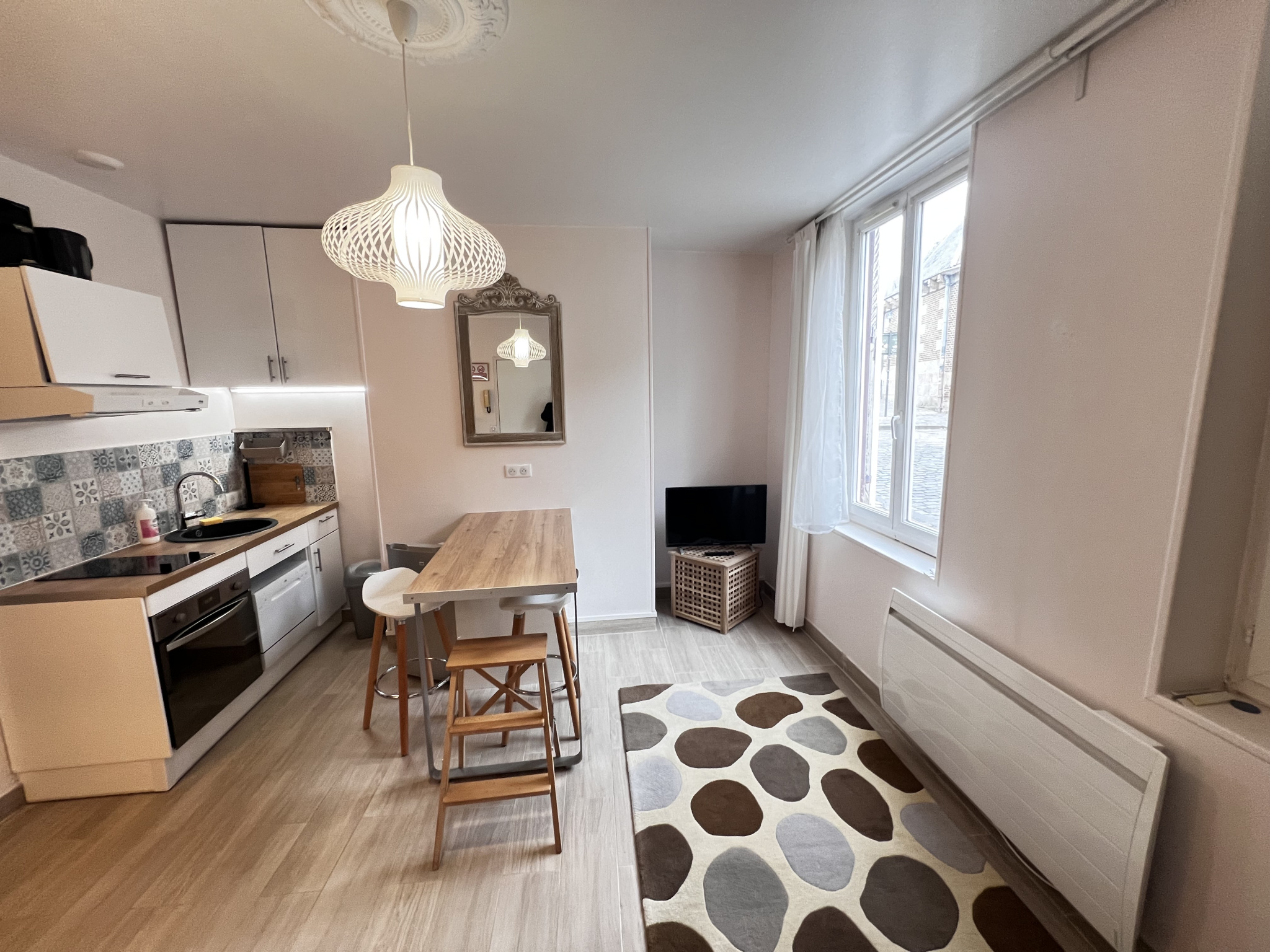 Immo80 – L'immobilier à Amiens et dans la Somme-TYPE 2 MEUBLÉ CENTRE AMIENS