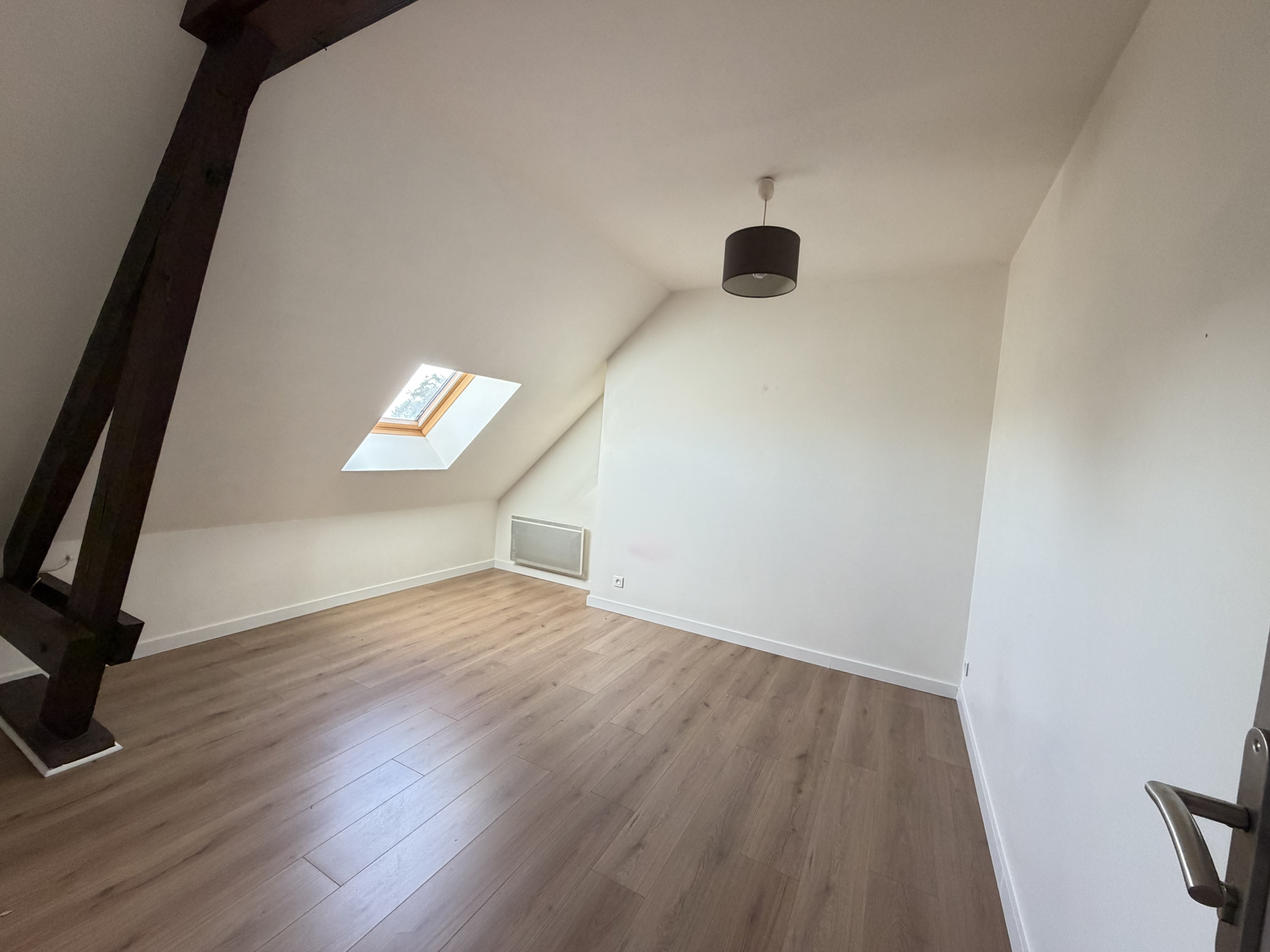Immo80 – L'immobilier à Amiens et dans la Somme-MAISON T6 AVEC JARDIN – RUMIGNY (80680)