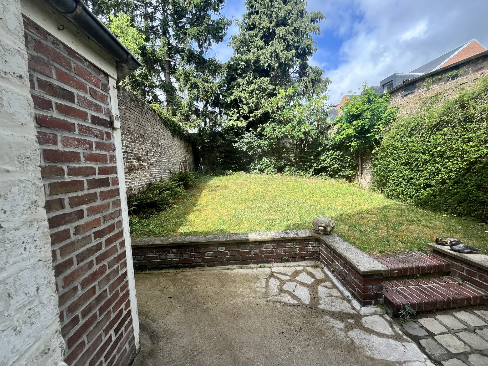 Immo80 – L'immobilier à Amiens et dans la Somme-Henriville – Maison de caractère avec porte cochère