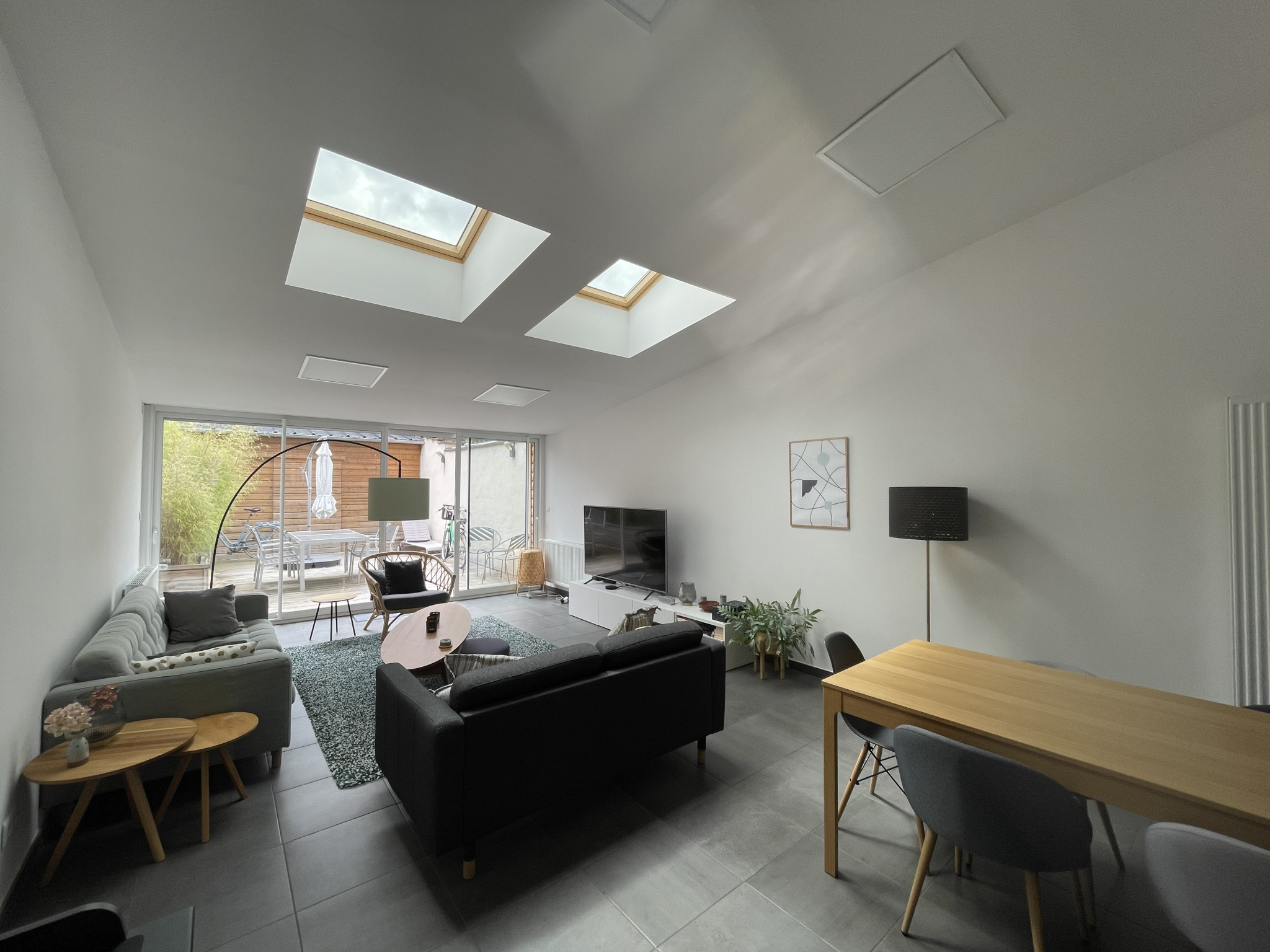 Immo80 – L'immobilier à Amiens et dans la Somme-MAISON TYPE 5 AVEC TERRASSE COLISEUM CENTRE VILLE AMIENS
