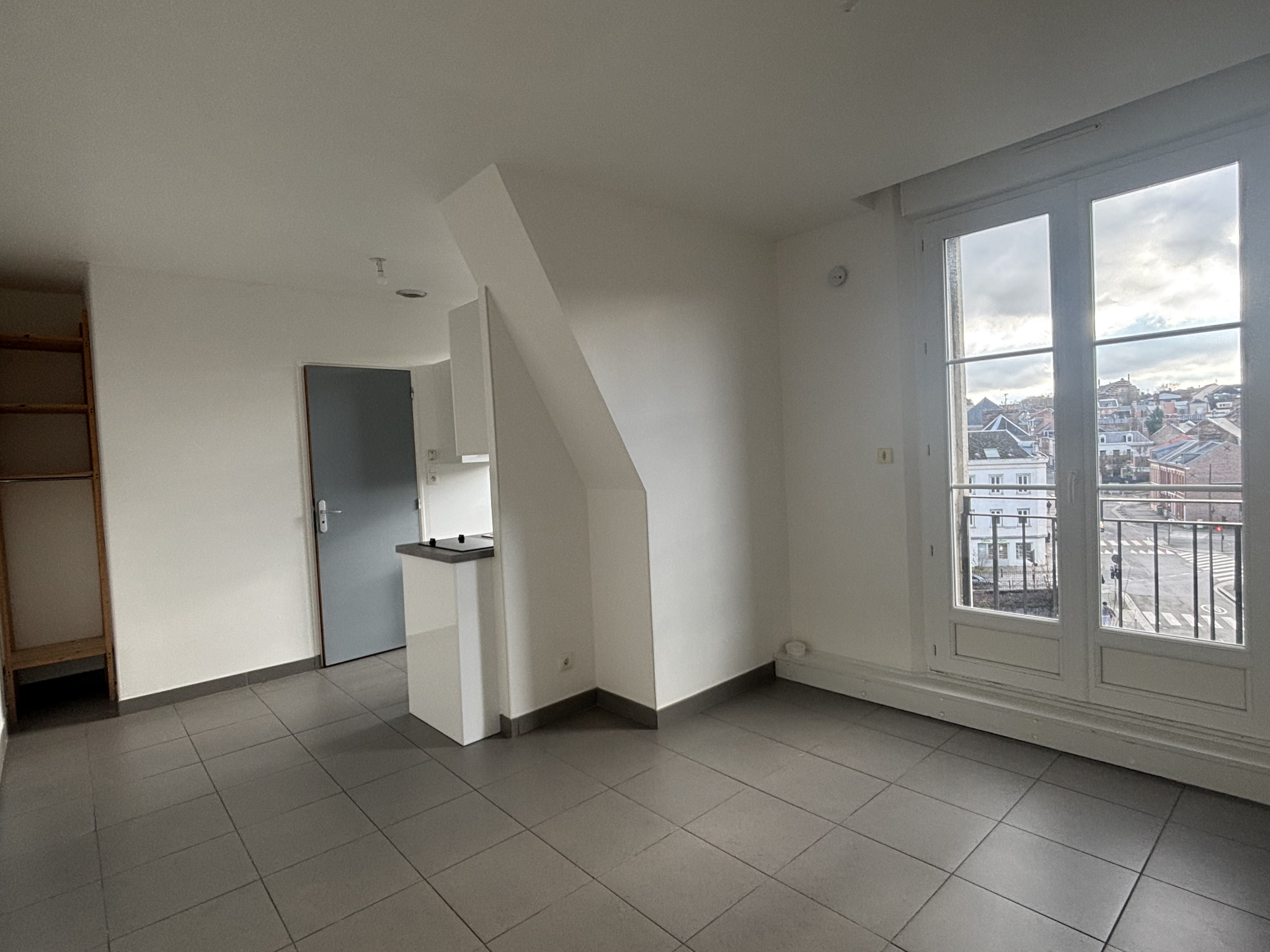 Immo80 – L'immobilier à Amiens et dans la Somme-STUDIO CENTRE VILLE AMIENS