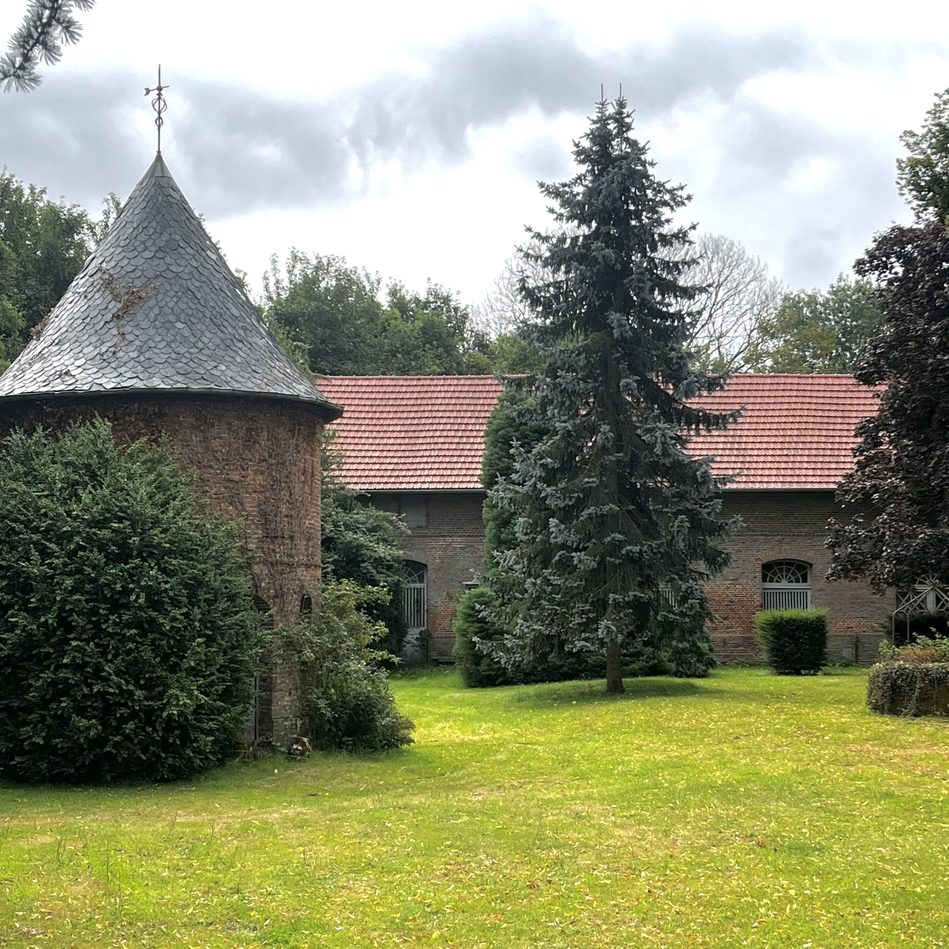 Immo80 – L'immobilier à Amiens et dans la Somme-CHATEAU Bordure de La seine Maritime , Somme et Oise.
