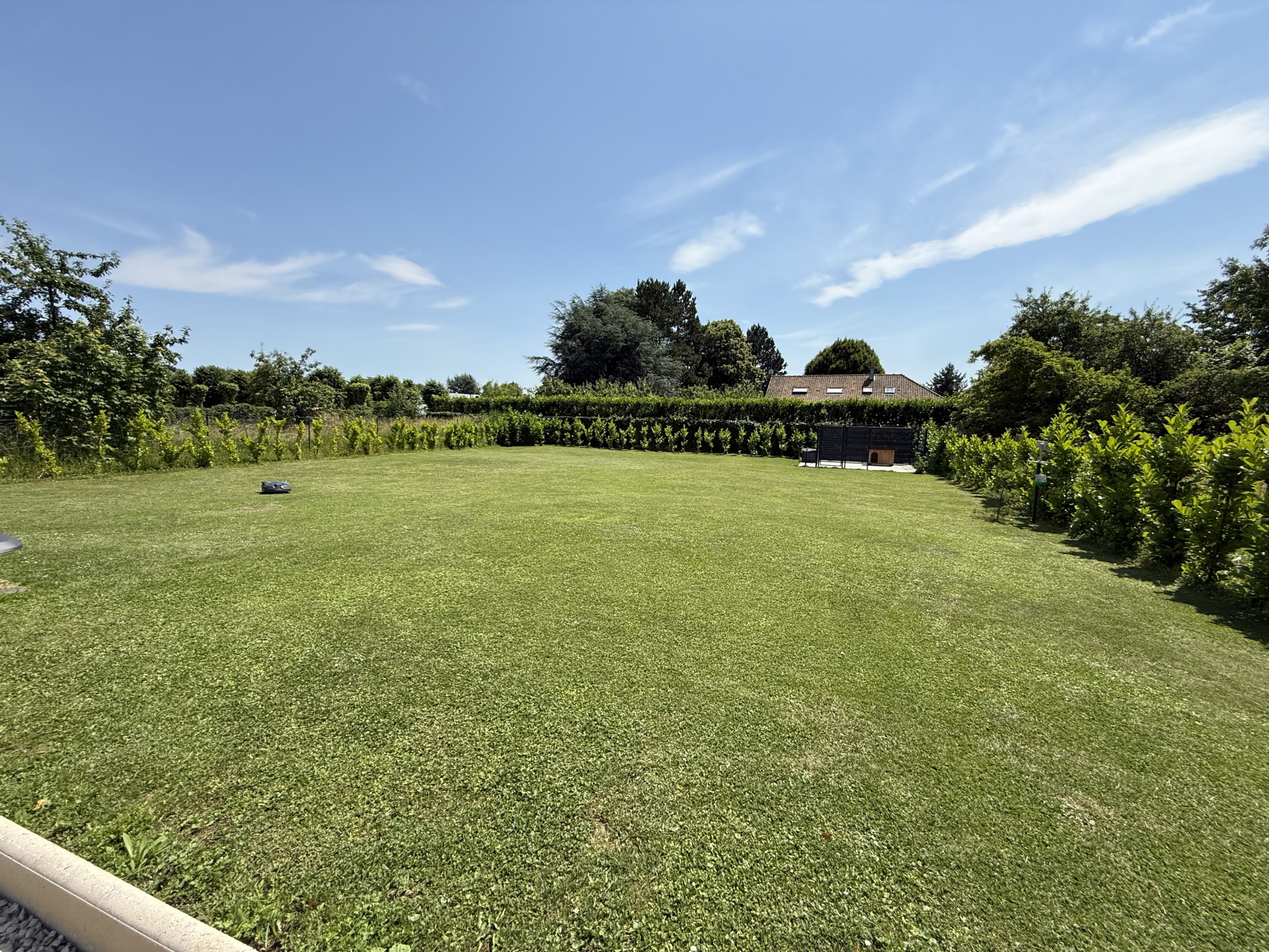 Immo80 – L'immobilier à Amiens et dans la Somme-SAINS-EN-AMIENOIS MAISON 143 M2 EN PARFAIT ETAT-GARAGE-JARDIN