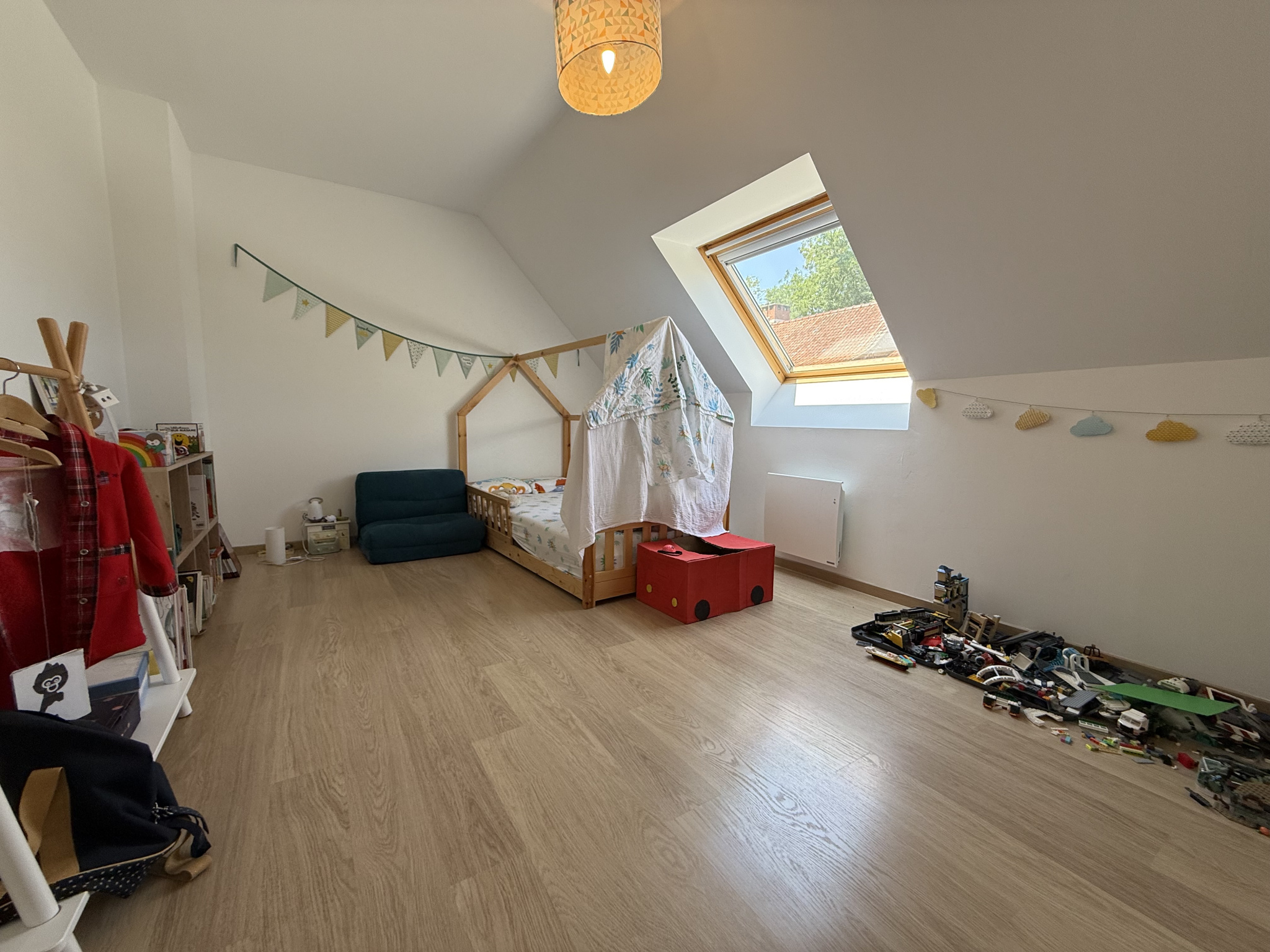 Immo80 – L'immobilier à Amiens et dans la Somme-SAINS-EN-AMIENOIS MAISON 143 M2 EN PARFAIT ETAT-GARAGE-JARDIN