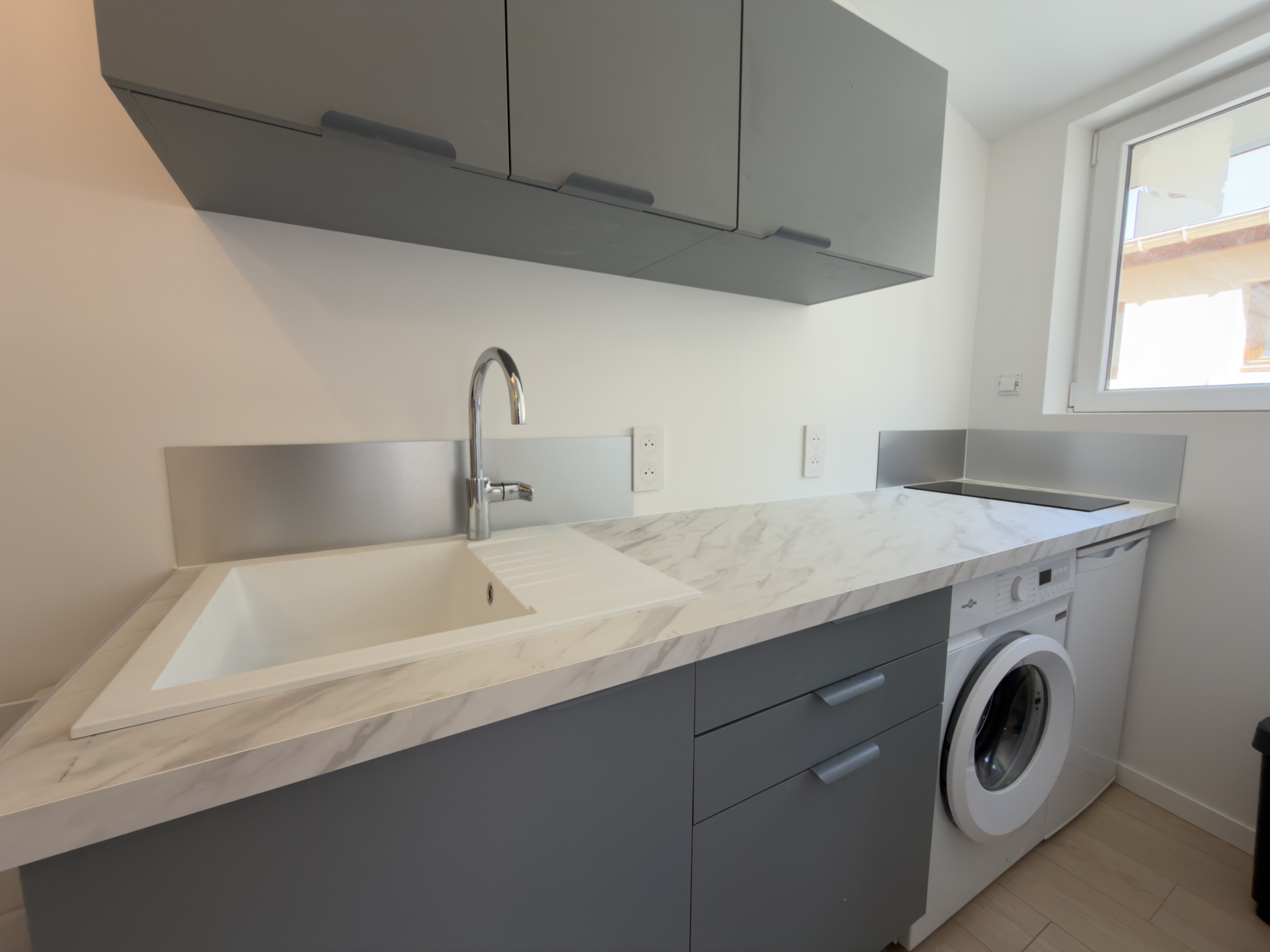 Immo80 – L'immobilier à Amiens et dans la Somme-STUDIO MEUBLE DE 16M2 ENTIEREMENT RENOVE PROCHE GARE