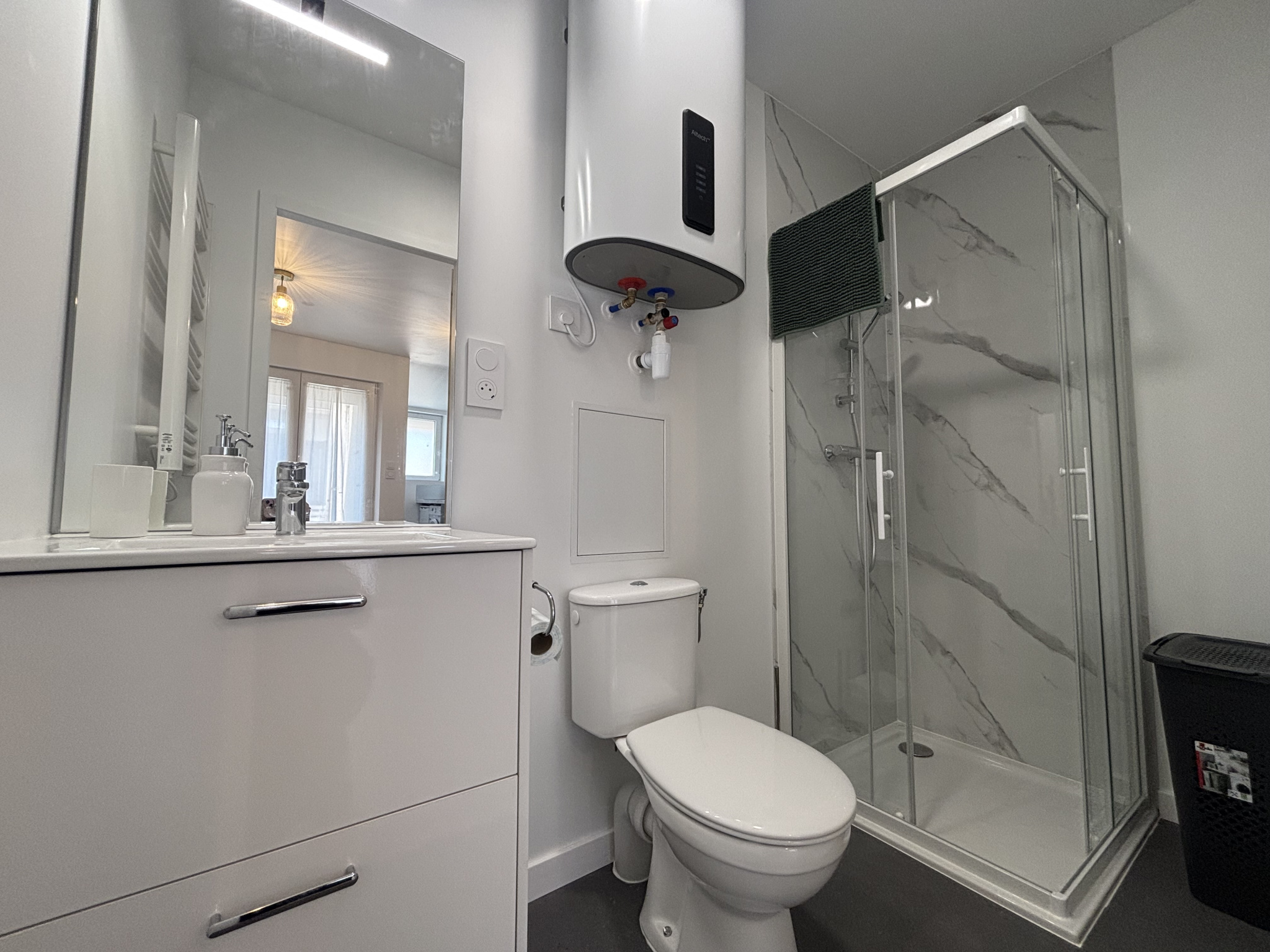 Immo80 – L'immobilier à Amiens et dans la Somme-STUDIO MEUBLE DE 16M2 ENTIEREMENT RENOVE PROCHE GARE