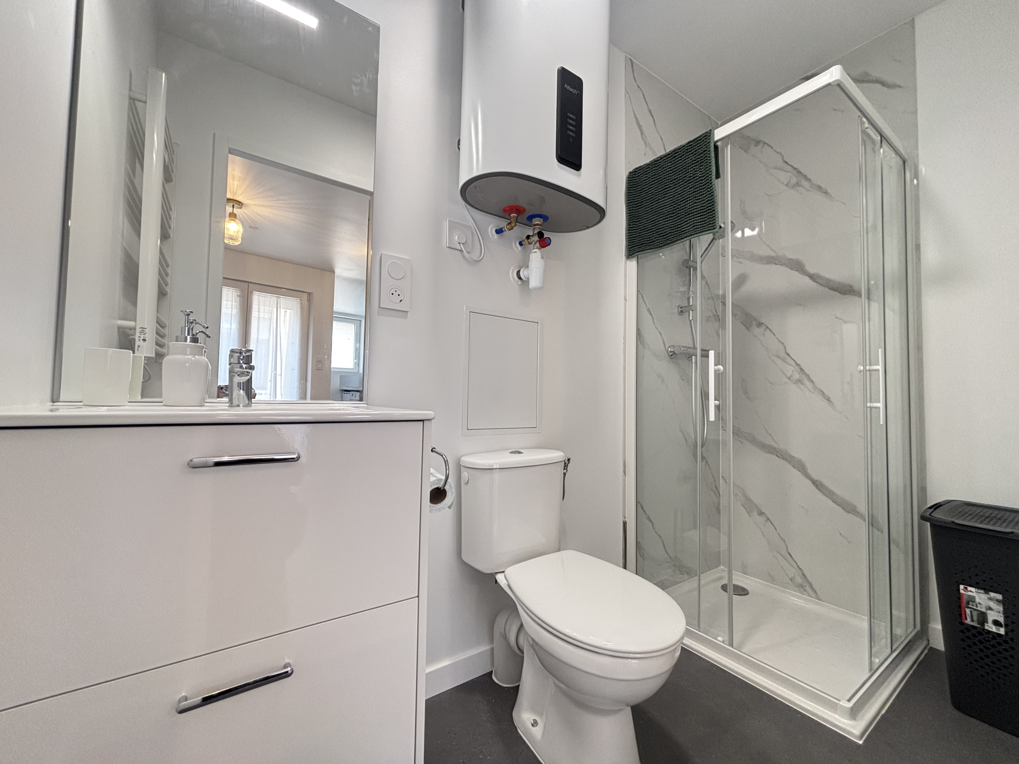 Immo80 – L'immobilier à Amiens et dans la Somme-STUDIO MEUBLE DE 16M2 ENTIEREMENT RENOVE PROCHE GARE