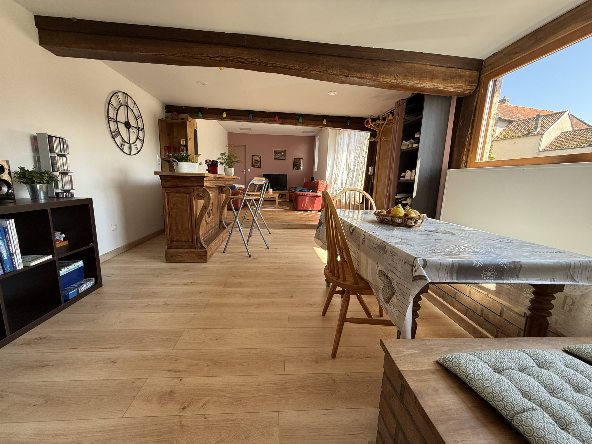 Immo80 – L'immobilier à Amiens et dans la Somme-MAISON DE CHARME 320 m2 avec gîte et dépendances proche d&rsquo;Amiens.