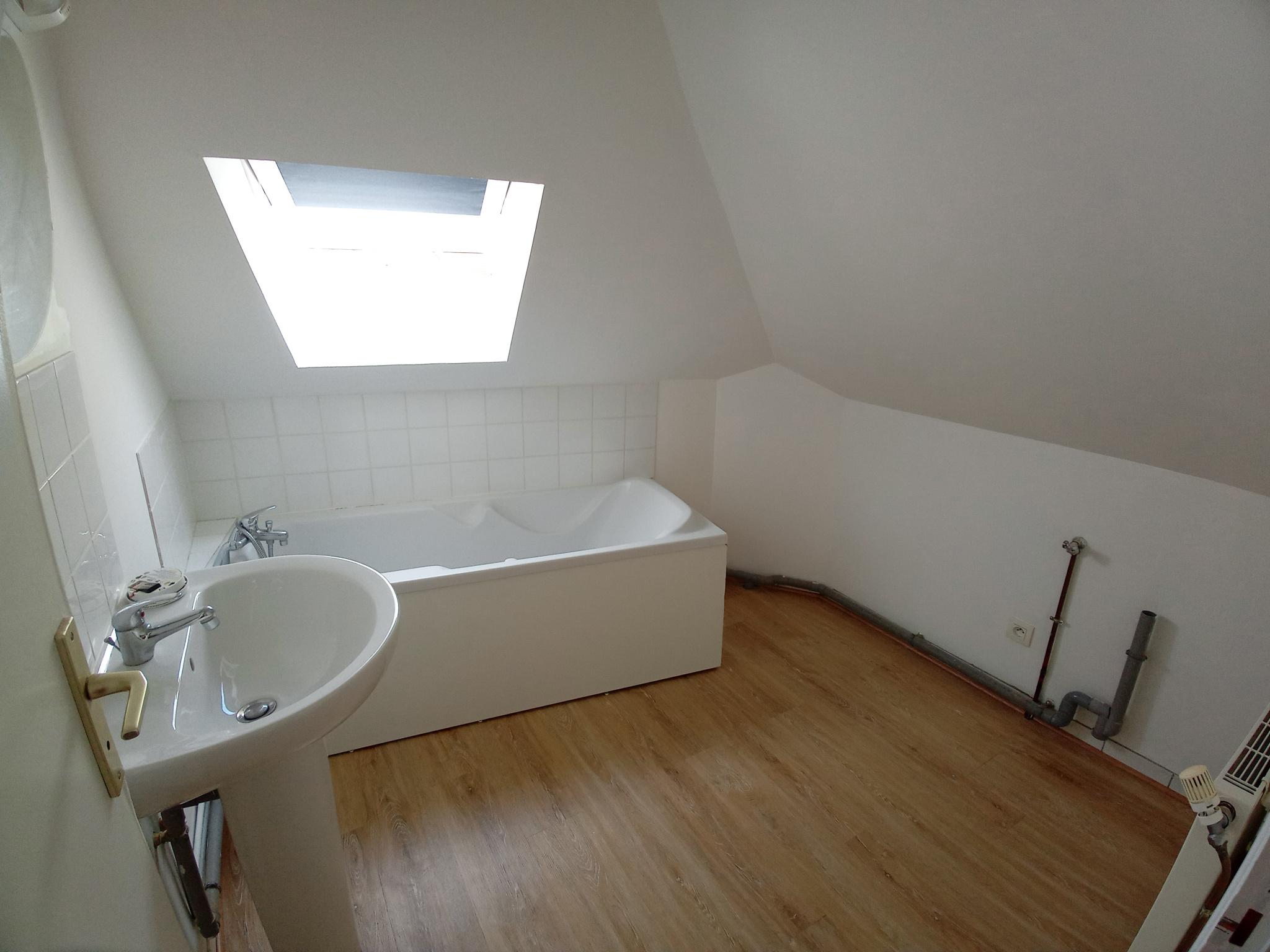 Immo80 – L'immobilier à Amiens et dans la Somme-DUPLEX TYPE 2 BAS HENRIVILLE – AMIENS