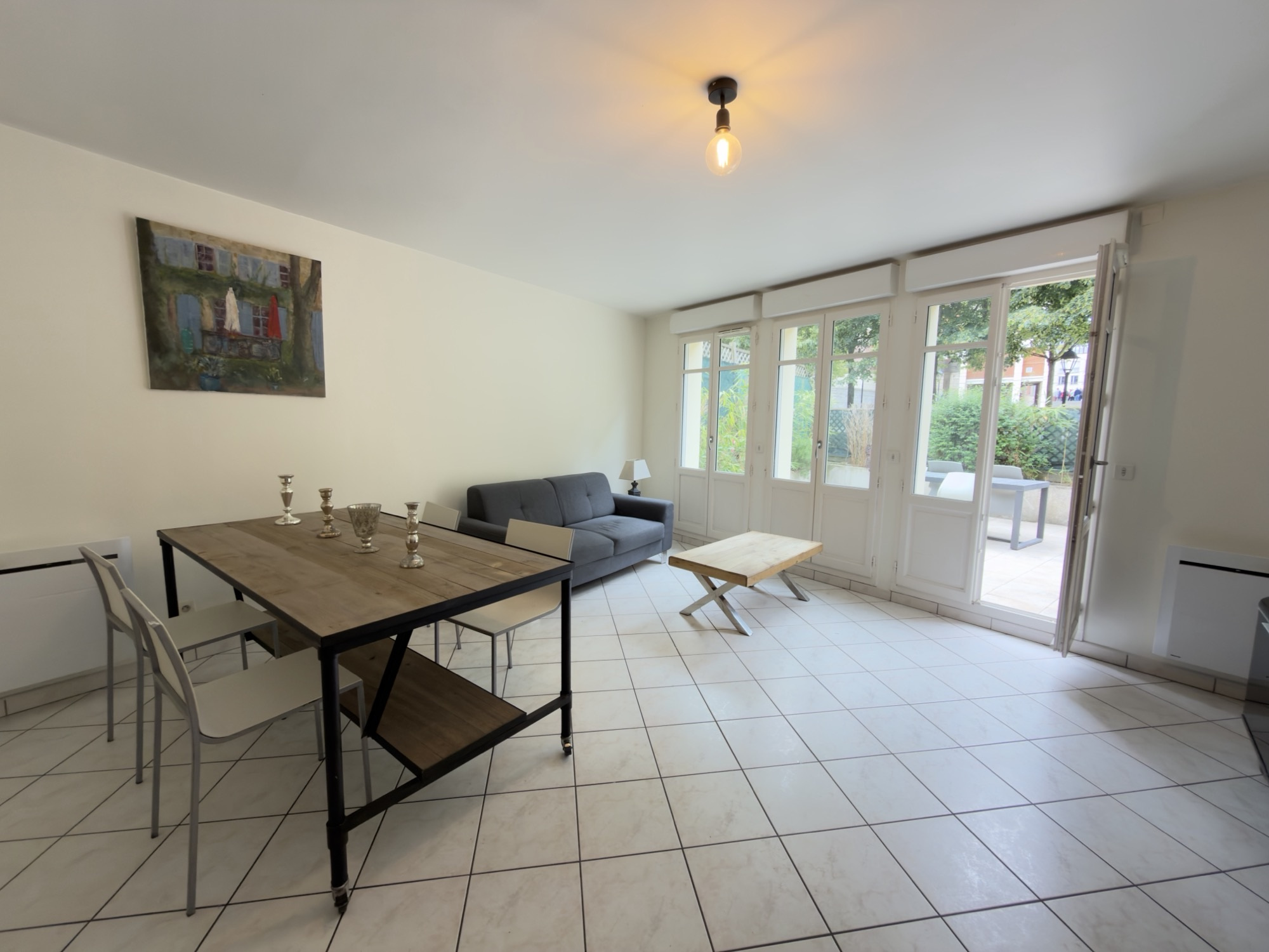 Immo80 – L'immobilier à Amiens et dans la Somme-MAISON T5  meublée AVEC TERRASSE CENTRE-VILLE  CATHEDRALE AMIENS