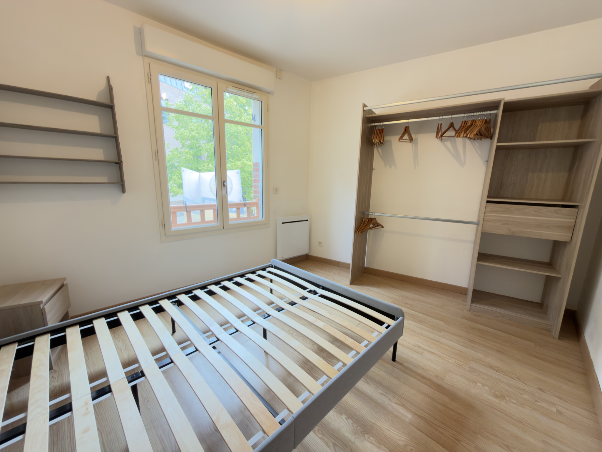 Immo80 – L'immobilier à Amiens et dans la Somme-MAISON T5  meublée AVEC TERRASSE CENTRE-VILLE  CATHEDRALE AMIENS