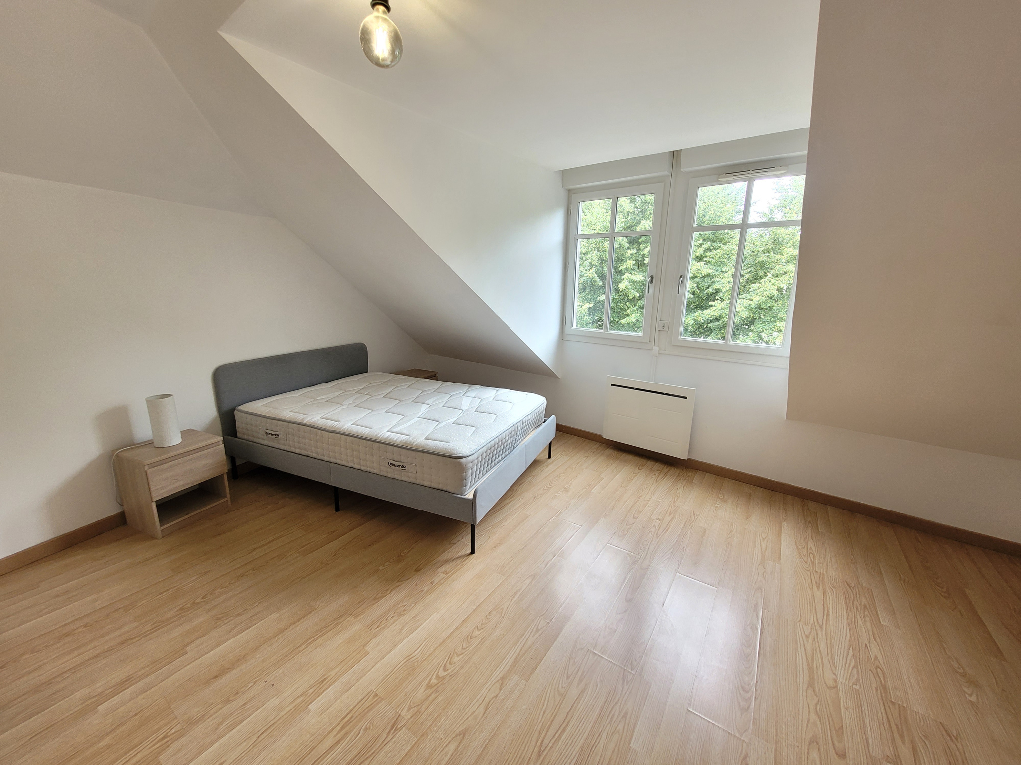 Immo80 – L'immobilier à Amiens et dans la Somme-MAISON T5  meublée AVEC TERRASSE CENTRE-VILLE  CATHEDRALE AMIENS