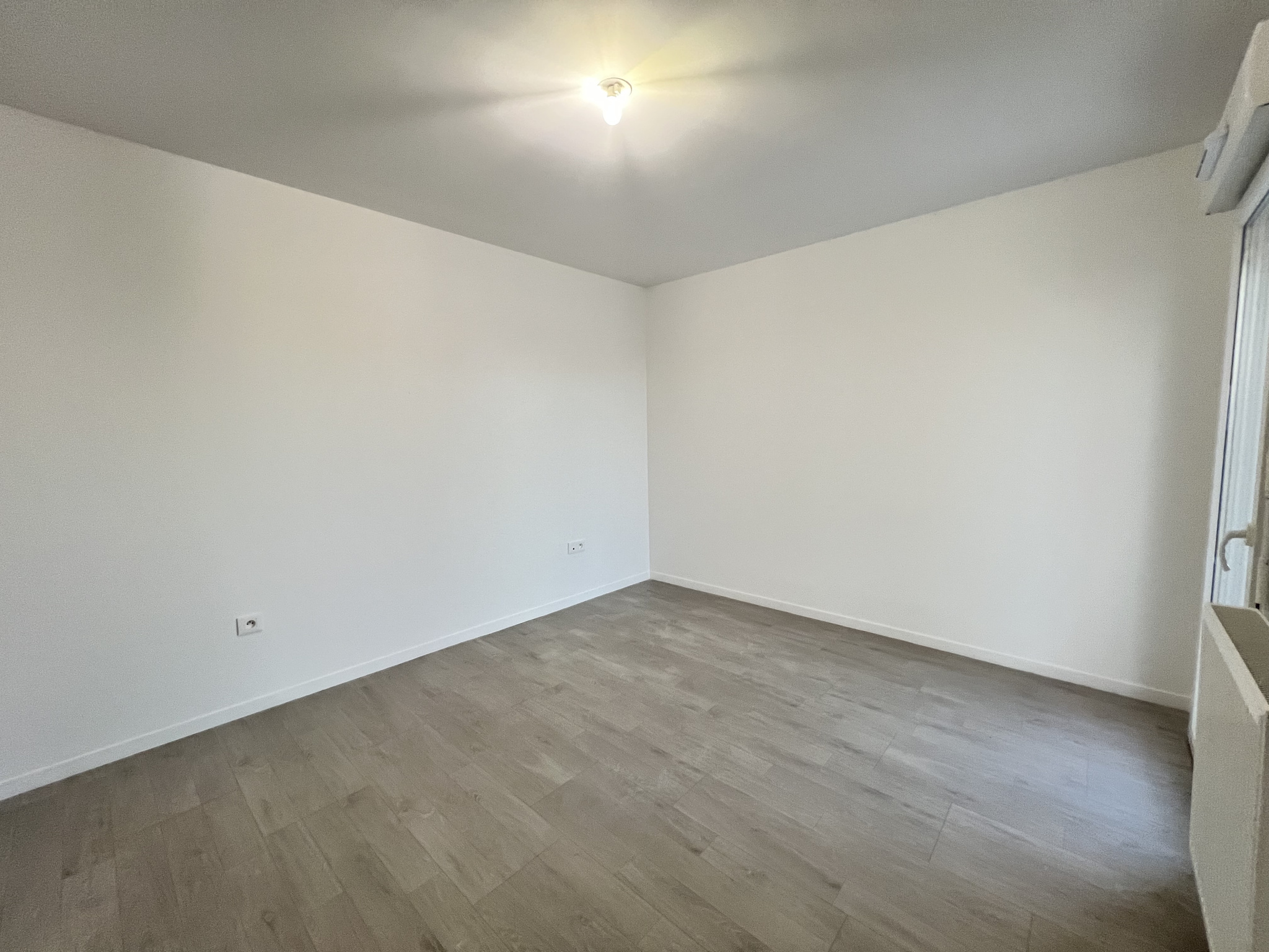 Immo80 – L'immobilier à Amiens et dans la Somme-T2 AMIENS SUD AVEC BALCON ET PARKING