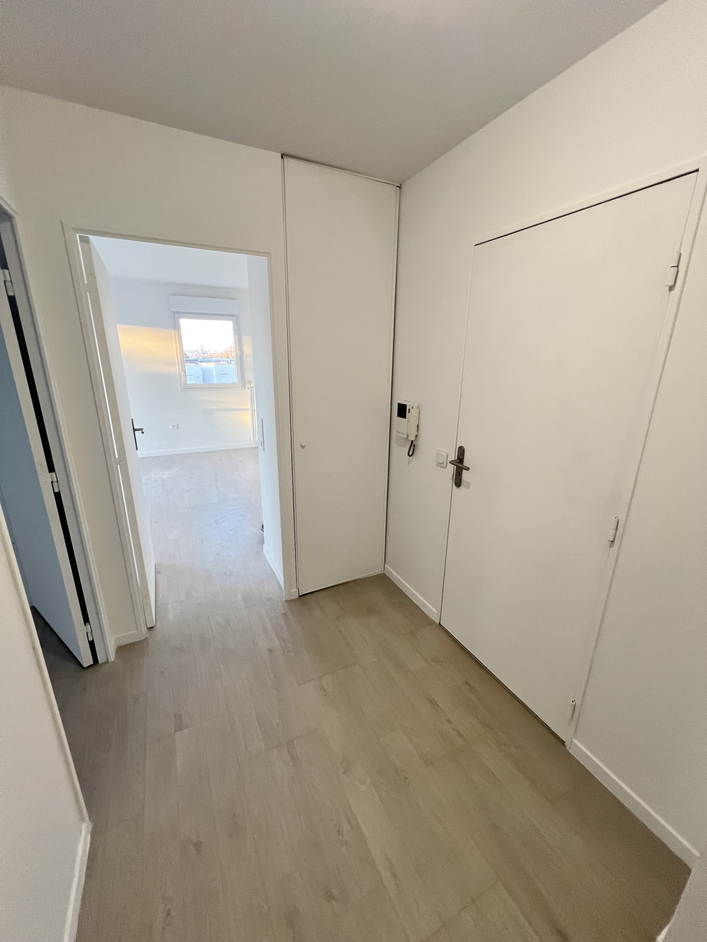 Immo80 – L'immobilier à Amiens et dans la Somme-T2 AMIENS SUD AVEC BALCON ET PARKING