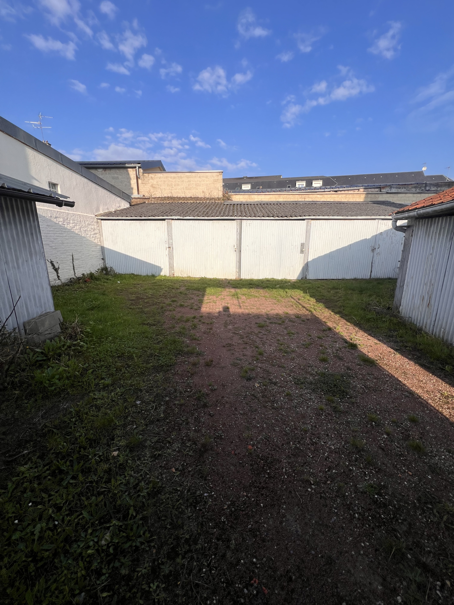 Immo80 – L'immobilier à Amiens et dans la Somme-GARAGE A LOUER ST HONORÉ AMIENS