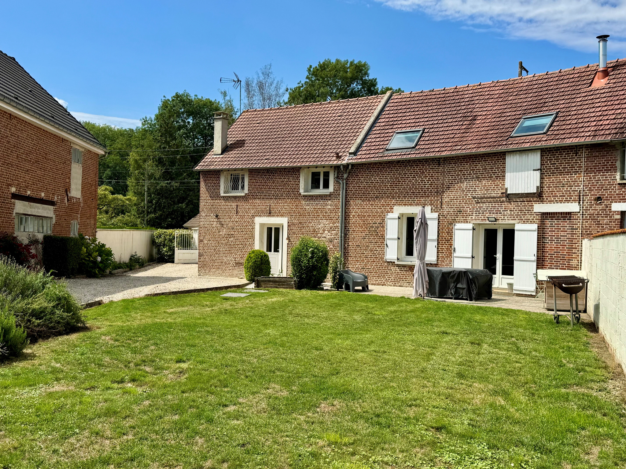Immo80 – L'immobilier à Amiens et dans la Somme-Gratibus – Montdidier – Maison 152m2 – 5 Chambres, Garage & Jardin