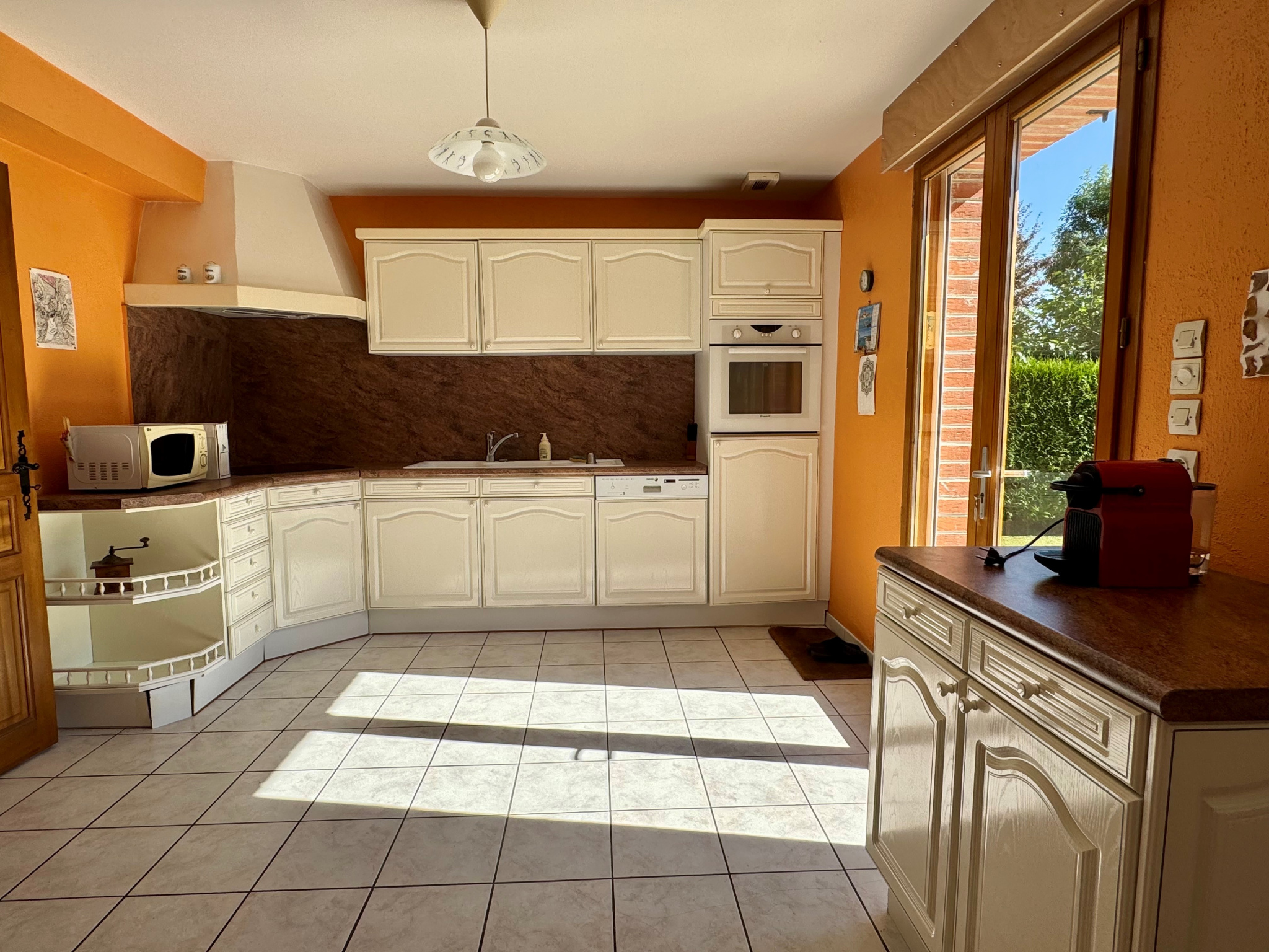 Immo80 – L'immobilier à Amiens et dans la Somme-Saint-Ladre – Pavillon 94m2 avec sous-sol complet & jardin