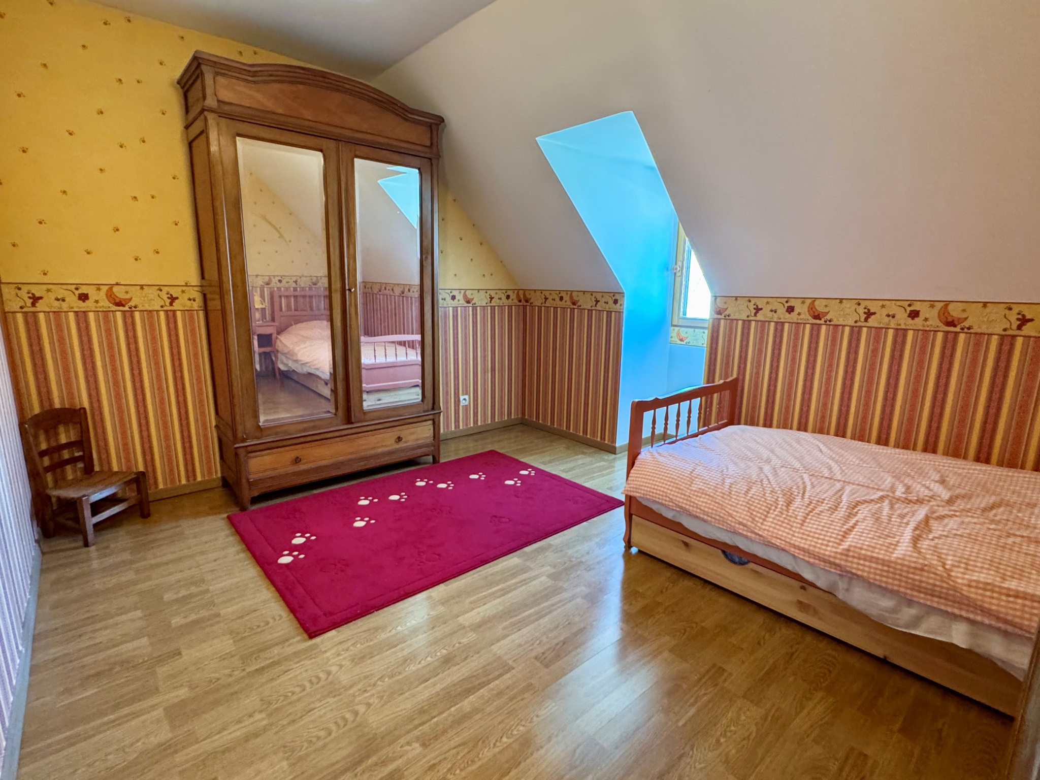 Immo80 – L'immobilier à Amiens et dans la Somme-Saint-Ladre – Pavillon 94m2 avec sous-sol complet & jardin