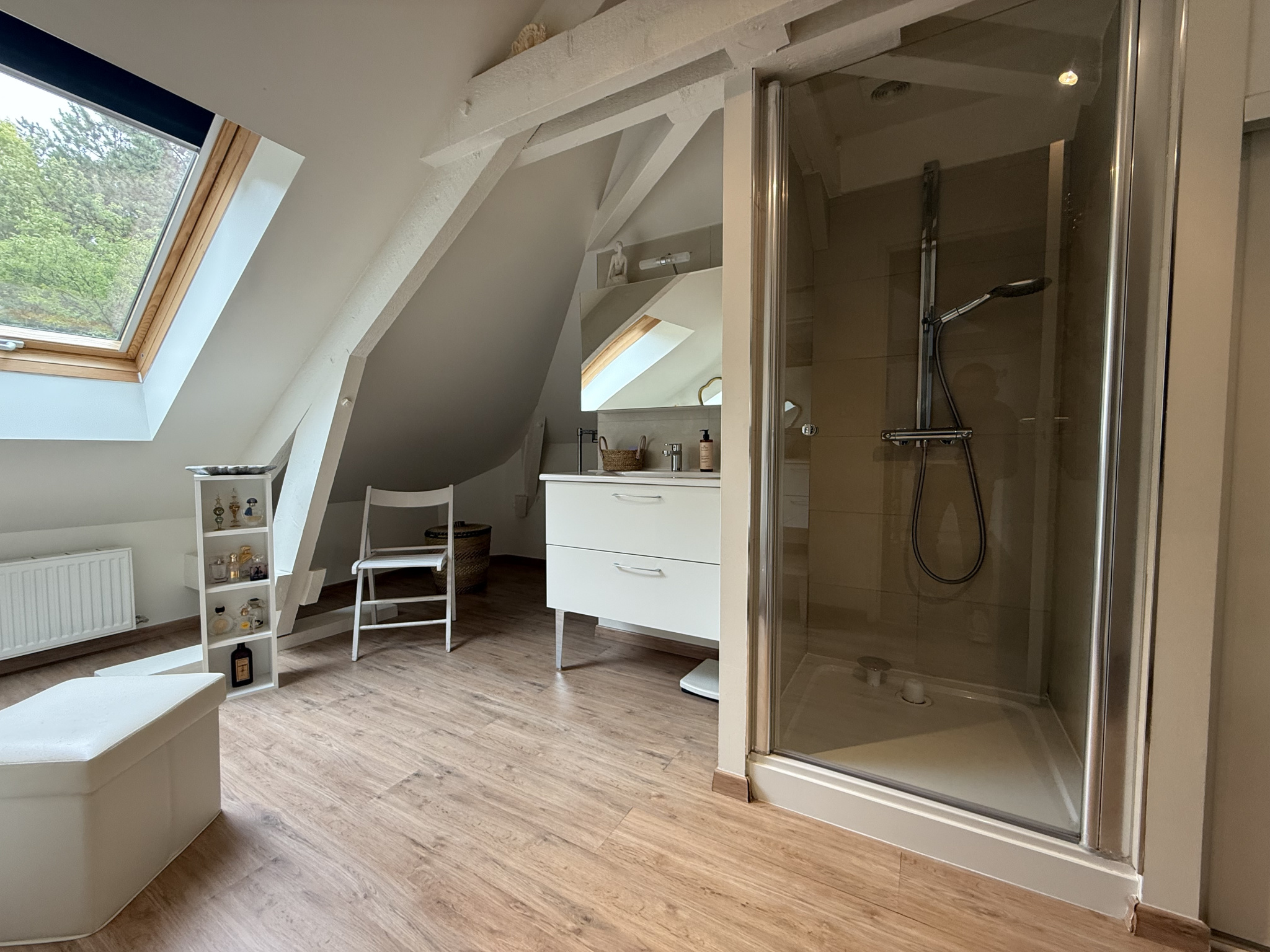 Immo80 – L'immobilier à Amiens et dans la Somme-Saint-Fuscien – Pavillon – 123m2 – Sous-sol complet – Parc arboré