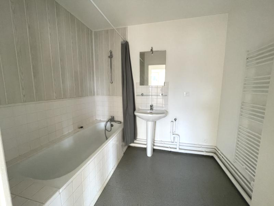 Immo80 – L'immobilier à Amiens et dans la Somme-TYPE 3 AVEC PARKING AMIENS – HENRIVILLE