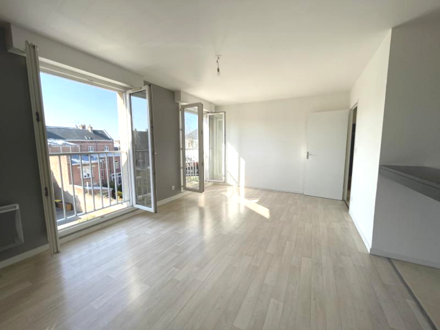 Immo80 – L'immobilier à Amiens et dans la Somme-TYPE 3 AVEC PARKING AMIENS – HENRIVILLE