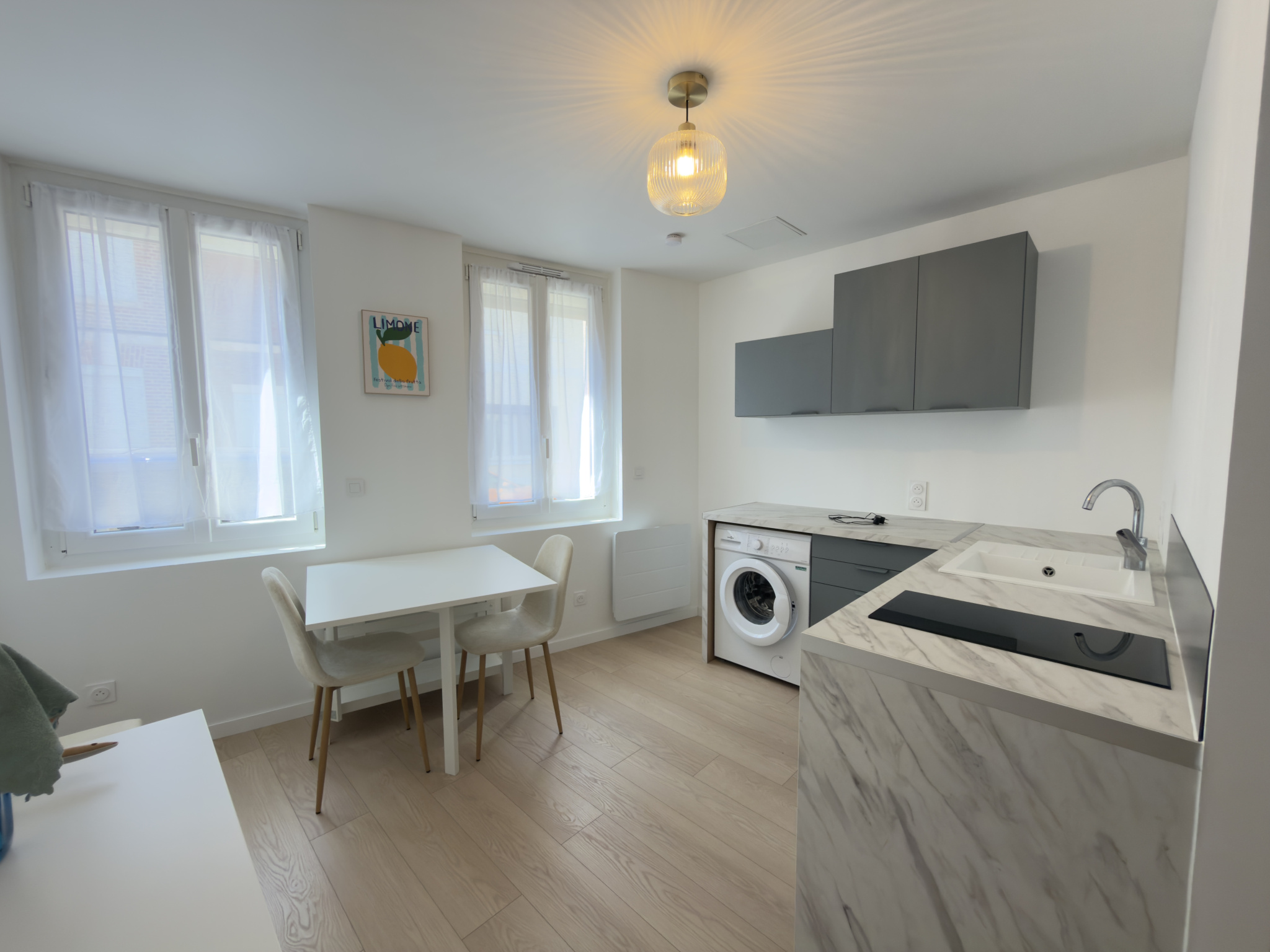 Immo80 – L'immobilier à Amiens et dans la Somme-STUDIO MEUBLE DE 19M2 ENTIEREMENT RENOVE PROCHE GARE