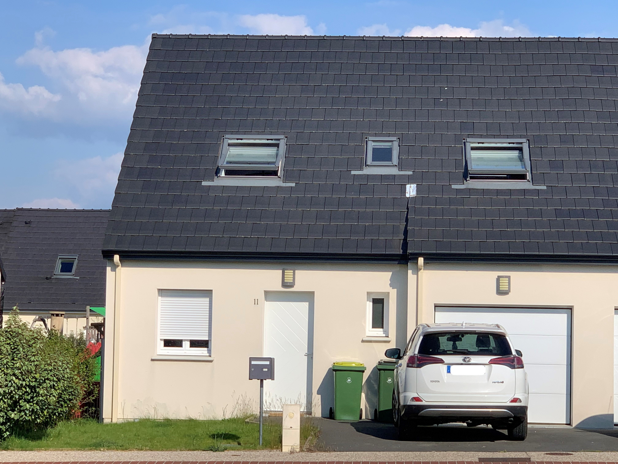 Immo80 – L'immobilier à Amiens et dans la Somme-PAVILLON T4 AVEC JARDIN ET GARAGE – SAVEUSE